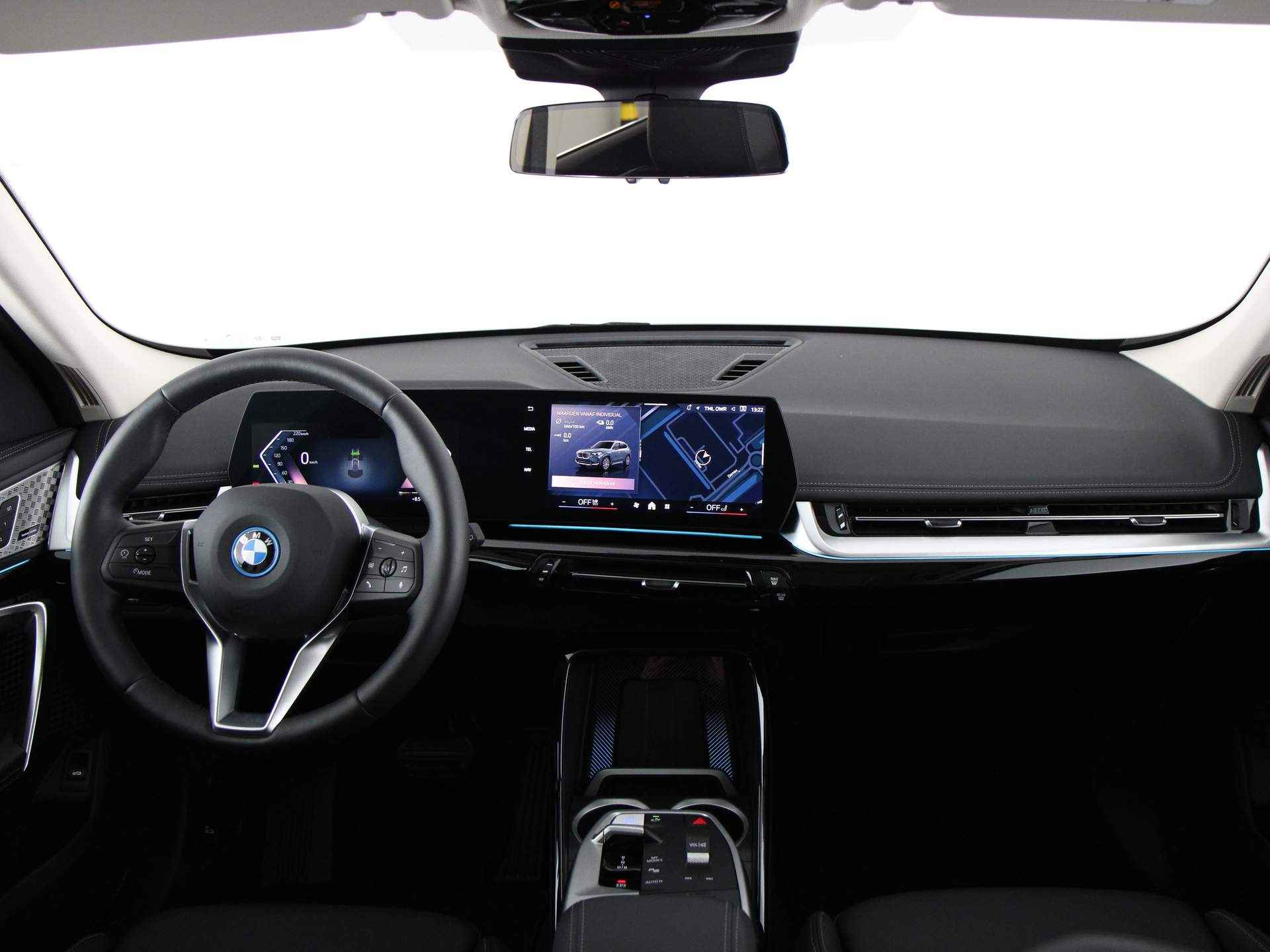 BMW iX1 eDrive20 67 kWh - 14/27