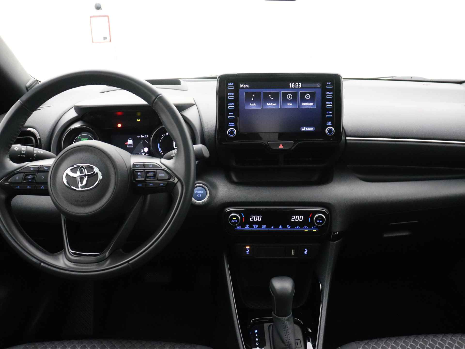 Toyota Yaris 1.5 Hybrid Executive Limited | Panoramadak | Head-up Display | Parkeersensoren | Stoelverwarming | Camera | Apple Carpplay/Android Auto | - 6/46