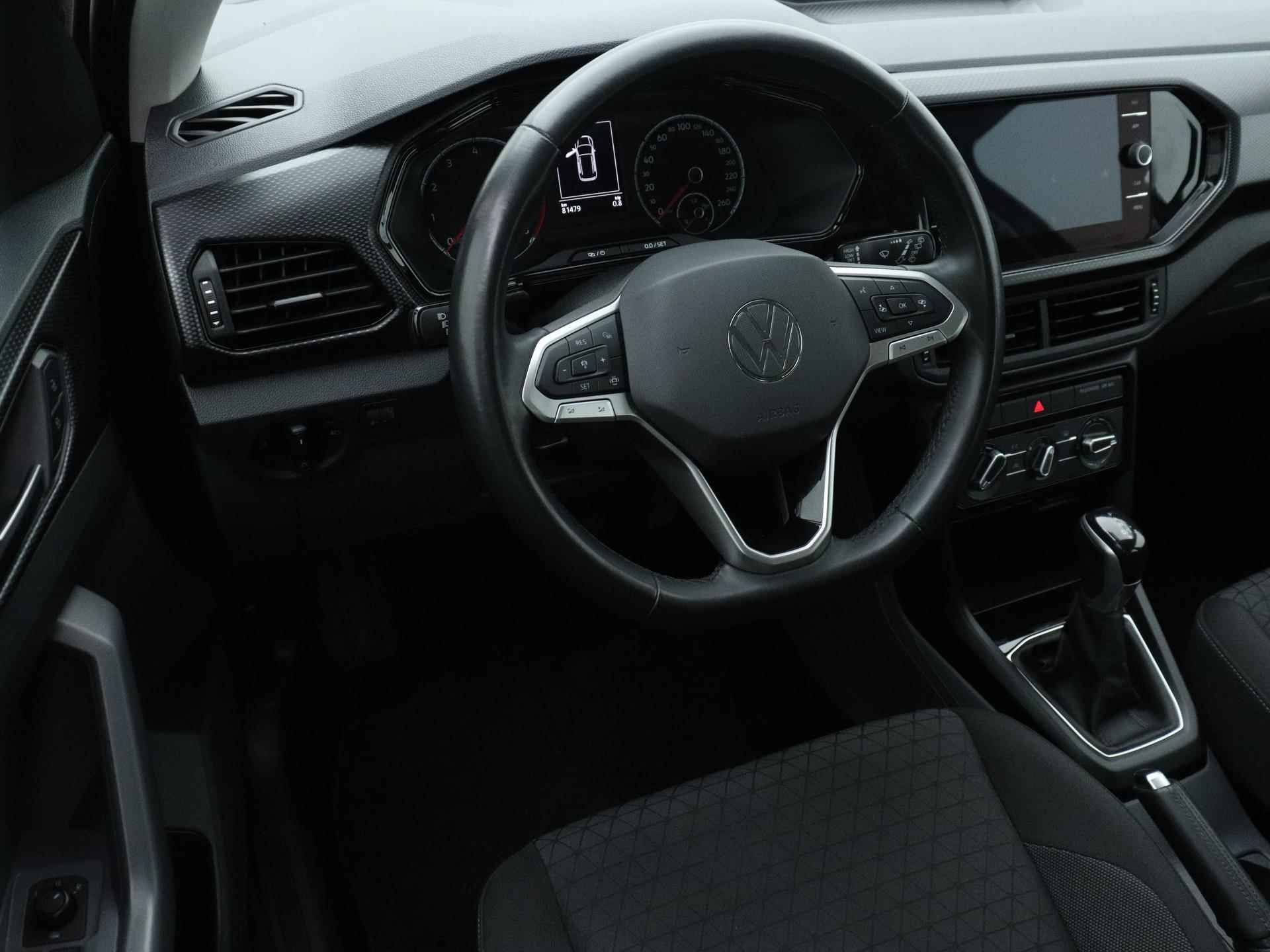 Volkswagen T-Cross 1.0 TSI Life 110 PK | Automaat | Navigatie | Trekhaak | Apple Carplay | Android Auto | Adaptive Cruise Control | LED | Lichtmetalen velgen | - 8/22