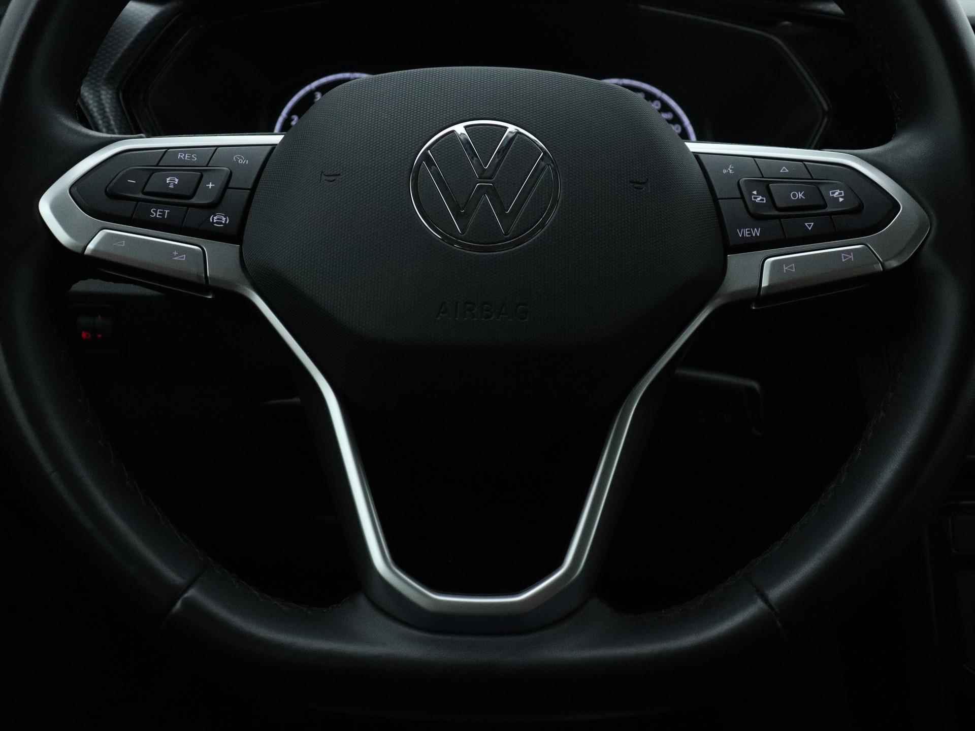 Volkswagen T-Cross 1.0 TSI Life 110 PK | Automaat | Navigatie | Trekhaak | Apple Carplay | Android Auto | Adaptive Cruise Control | LED | Lichtmetalen velgen | - 9/22