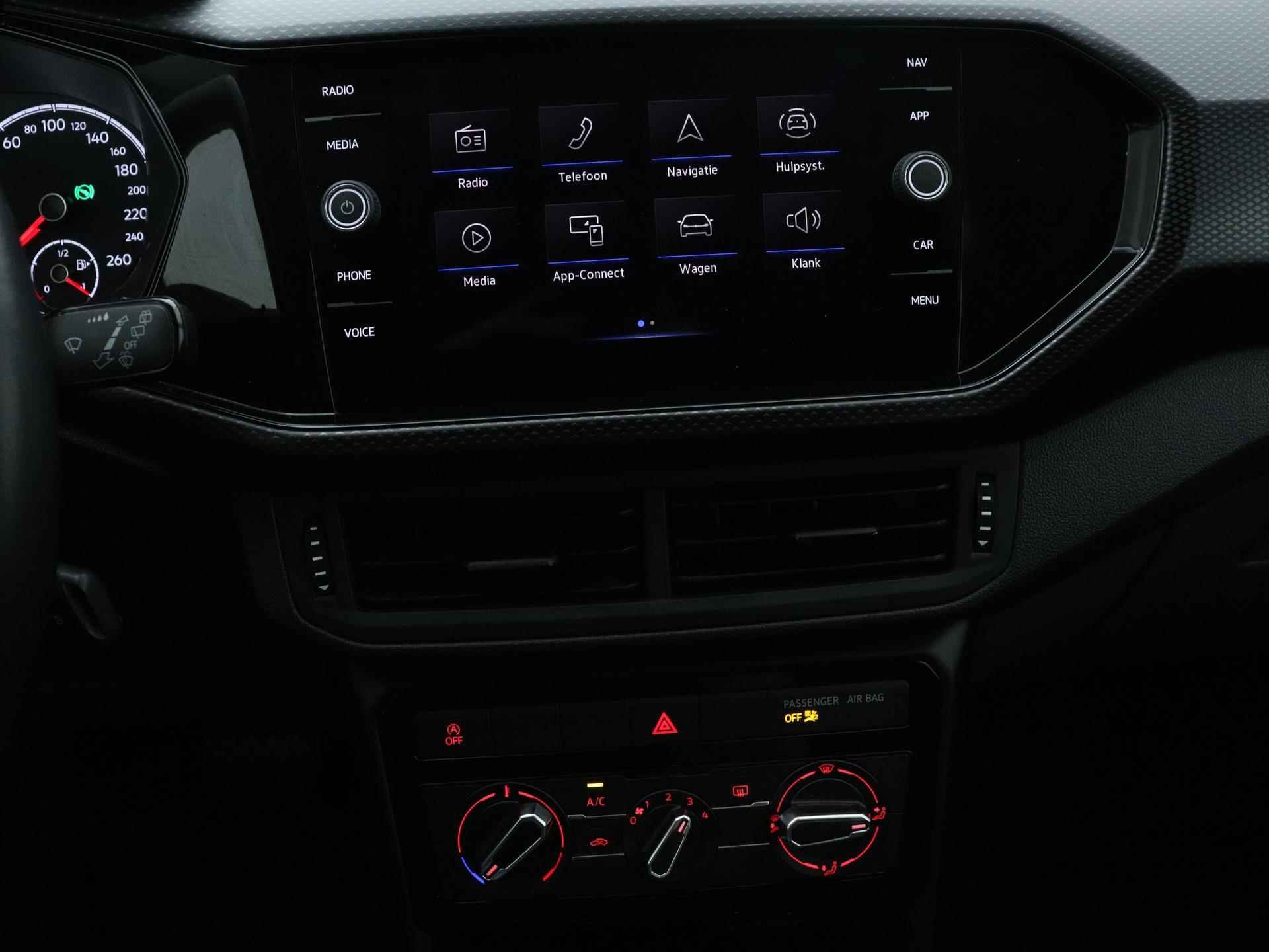 Volkswagen T-Cross 1.0 TSI Life 110 PK | Automaat | Navigatie | Trekhaak | Apple Carplay | Android Auto | Adaptive Cruise Control | LED | Lichtmetalen velgen | - 12/22