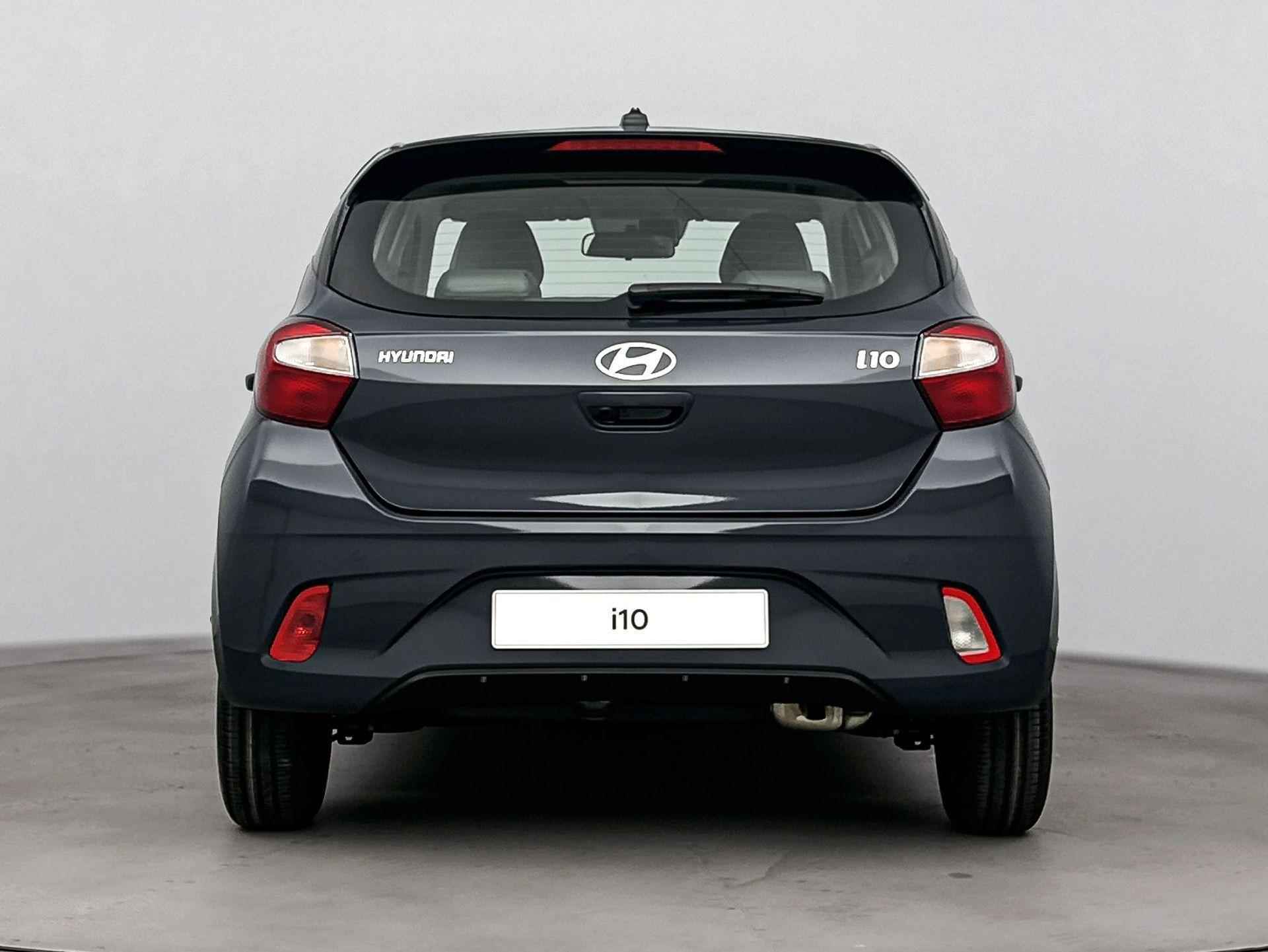 Hyundai i10 1.0 Premium | Incl. €2250,- Voorraadactie! | Navigatie | Camera | Parkeersensoren | Climate control | Apple Carplay | Cruise control | - 6/29