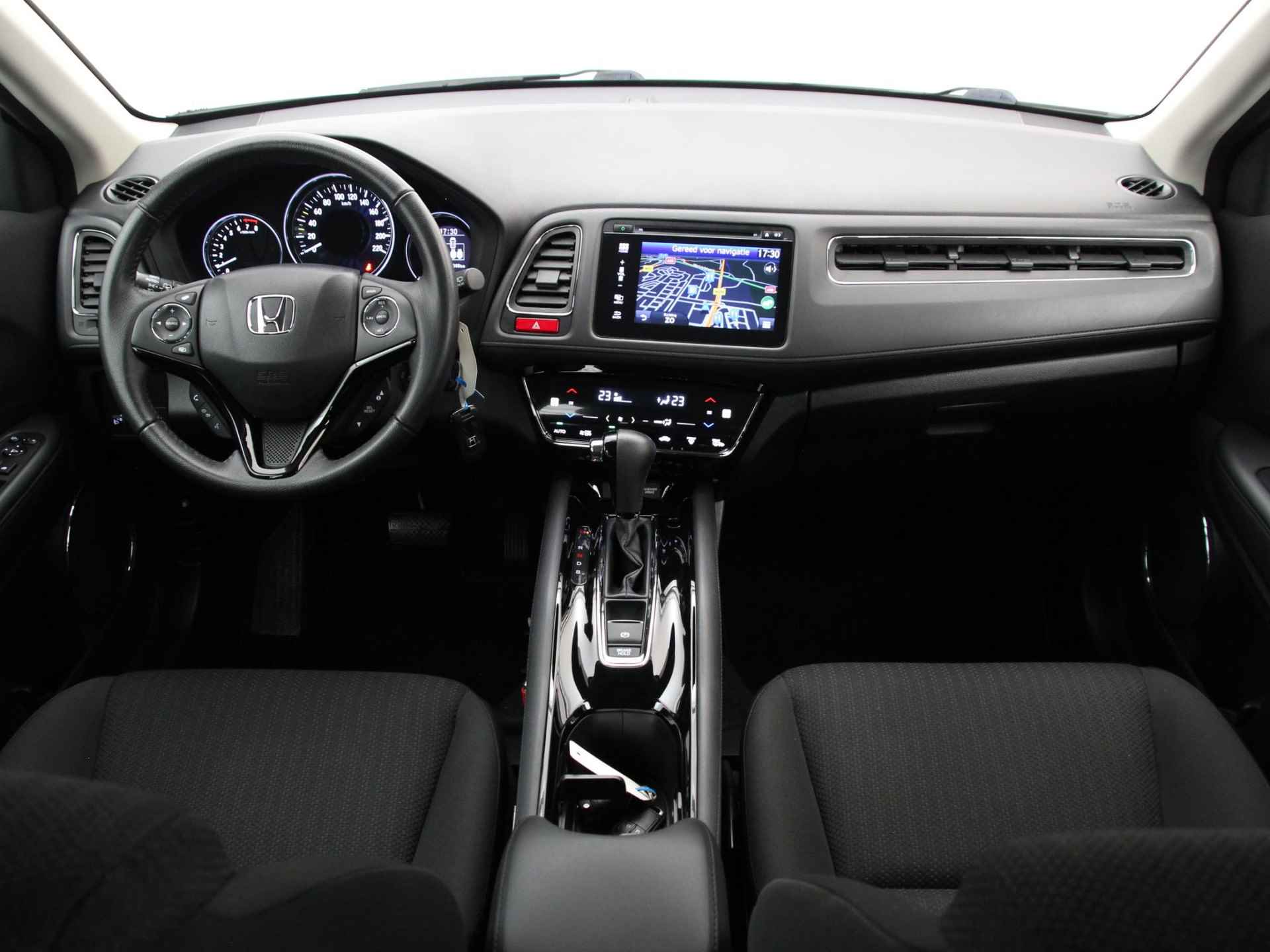 Honda HR-V 1.5 i-VTEC Elegance | Trekhaak Afneembaar | Navigatie | Stoelverwarming | Cruise Control | Park. Sensoren | Climate Control | Rijklaarprijs! - 12/26