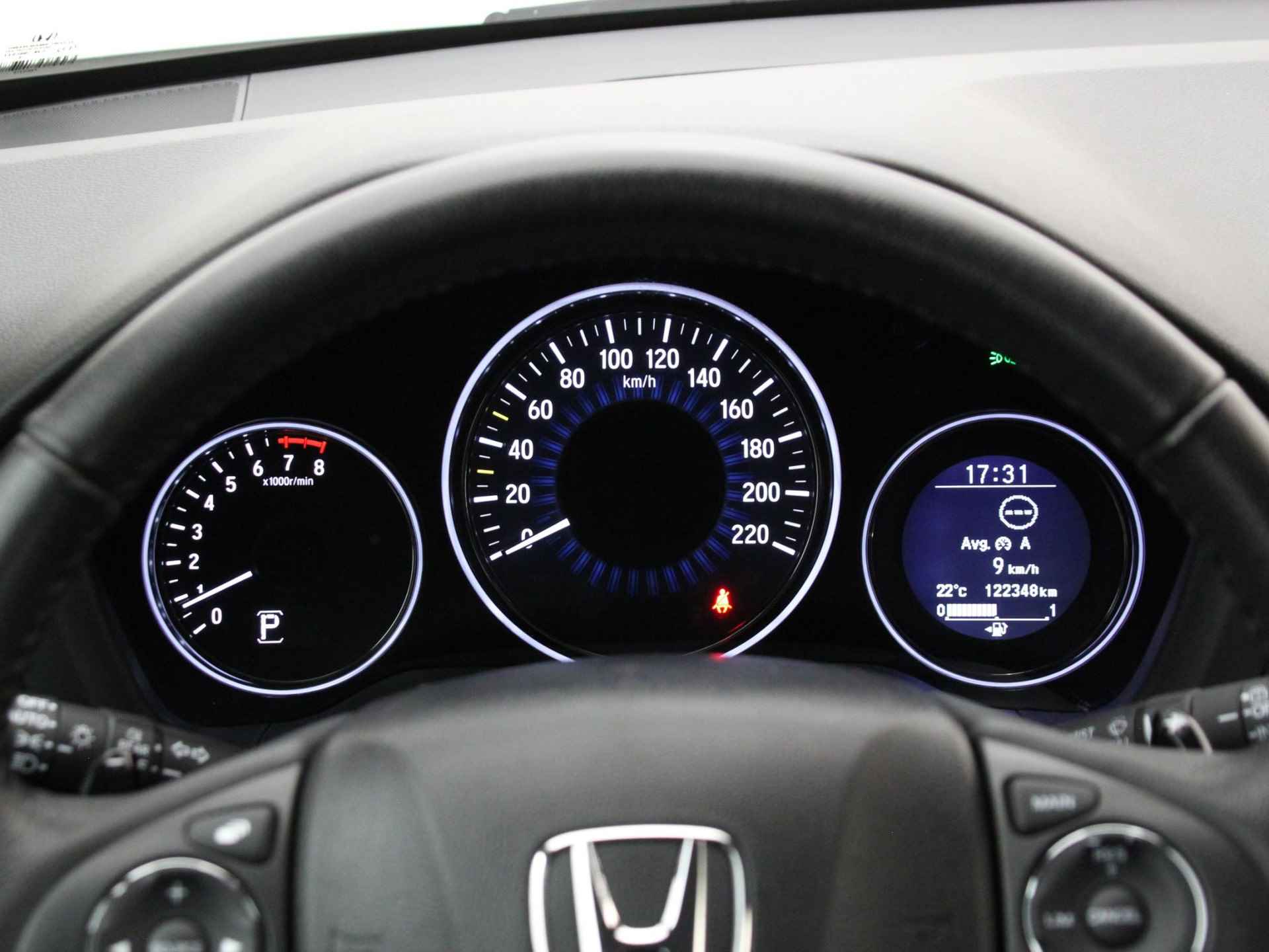 Honda HR-V 1.5 i-VTEC Elegance | Trekhaak Afneembaar | Navigatie | Stoelverwarming | Cruise Control | Park. Sensoren | Climate Control | Rijklaarprijs! - 25/26