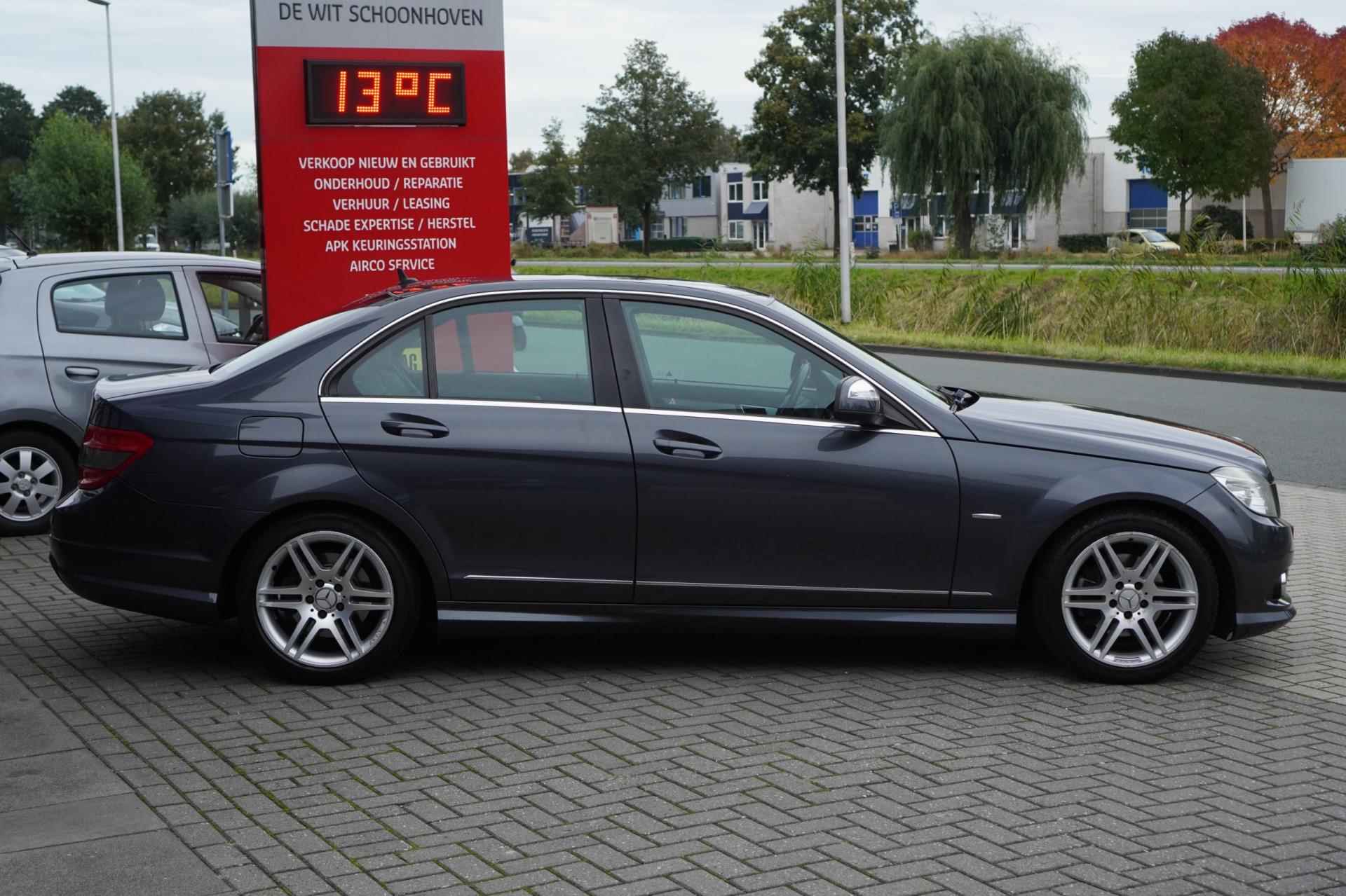 Mercedes-Benz C-klasse 200 K Avantgarde / Airco / Trekhaak - 2/27