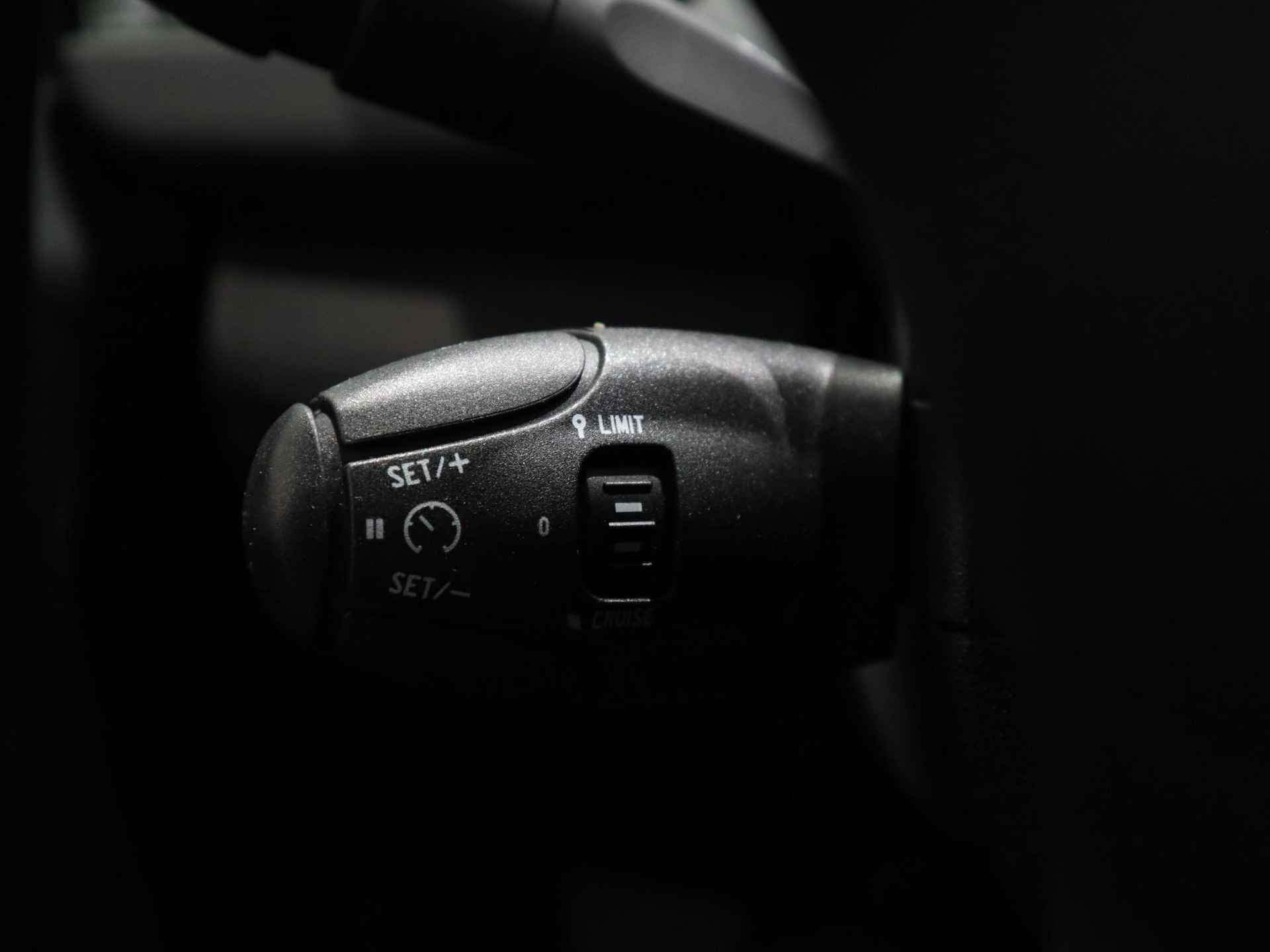 Peugeot 208 1.2 PureTech Allure | Automaat | LED | Navigatie | - 14/23