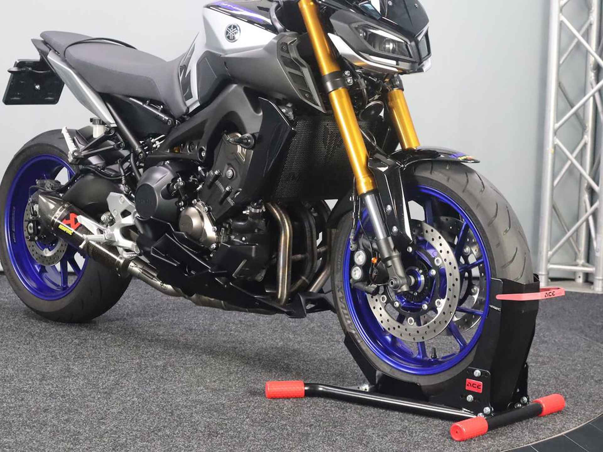 Yamaha MT 09 SP - 3/12