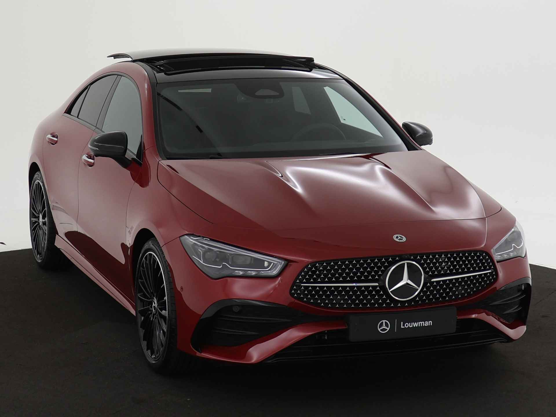 Mercedes-Benz CLA-Klasse 180 Star Edition Amg Line Plus | Nightpakket | Dodehoekassistent | Parkeerpakket met 360°-camera | Sfeerverlichting | USB pakket plus | KEYLESS GO-comfortpakket | Head-up display | MBUX Augmented reality voor navigatie | - 24/40