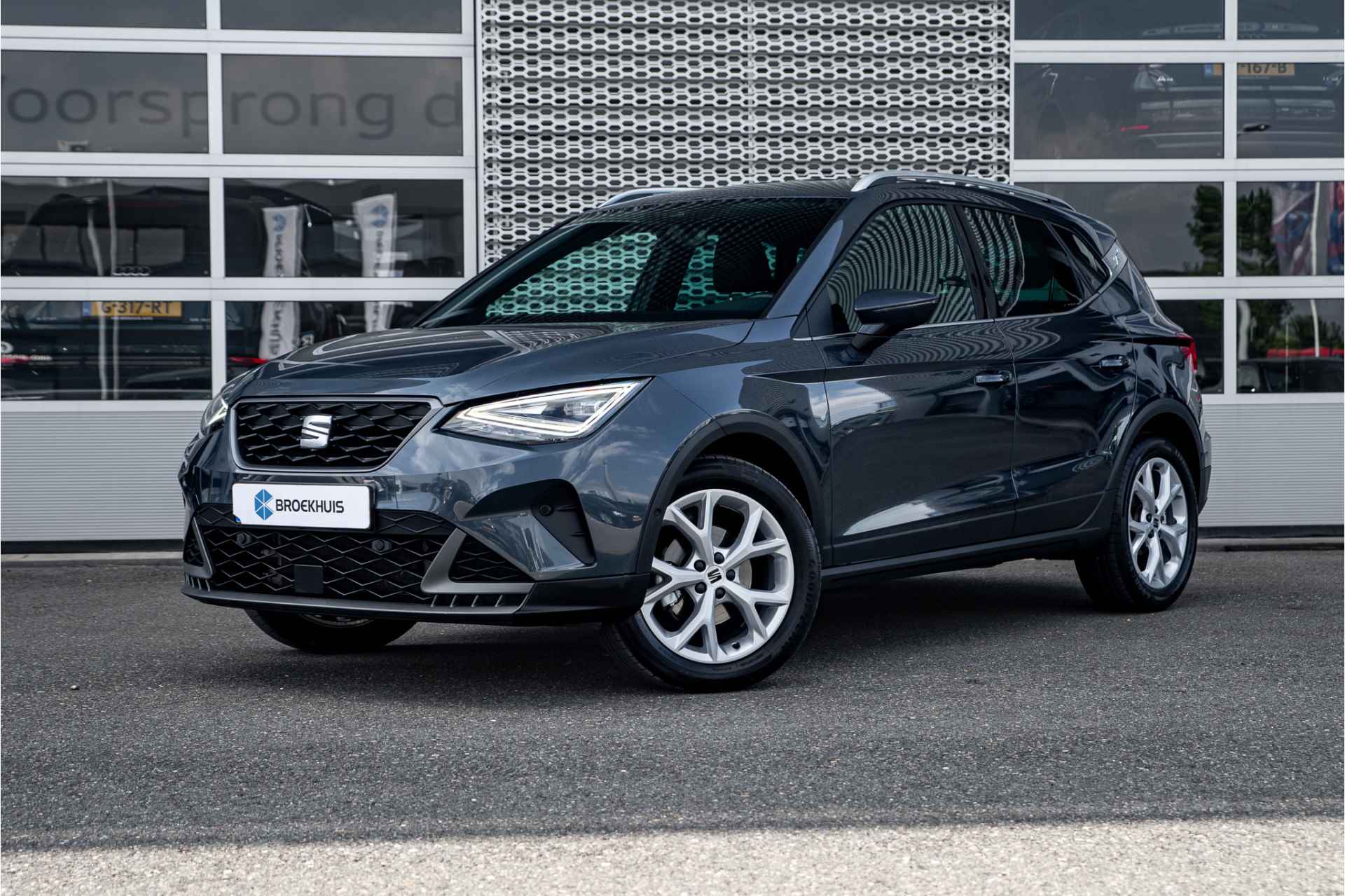 SEAT Arona 1.5 TSI EVO FR DSG | Camera | Carplay | Stoelverwarming | Drive mode | Cruise control - 1/12