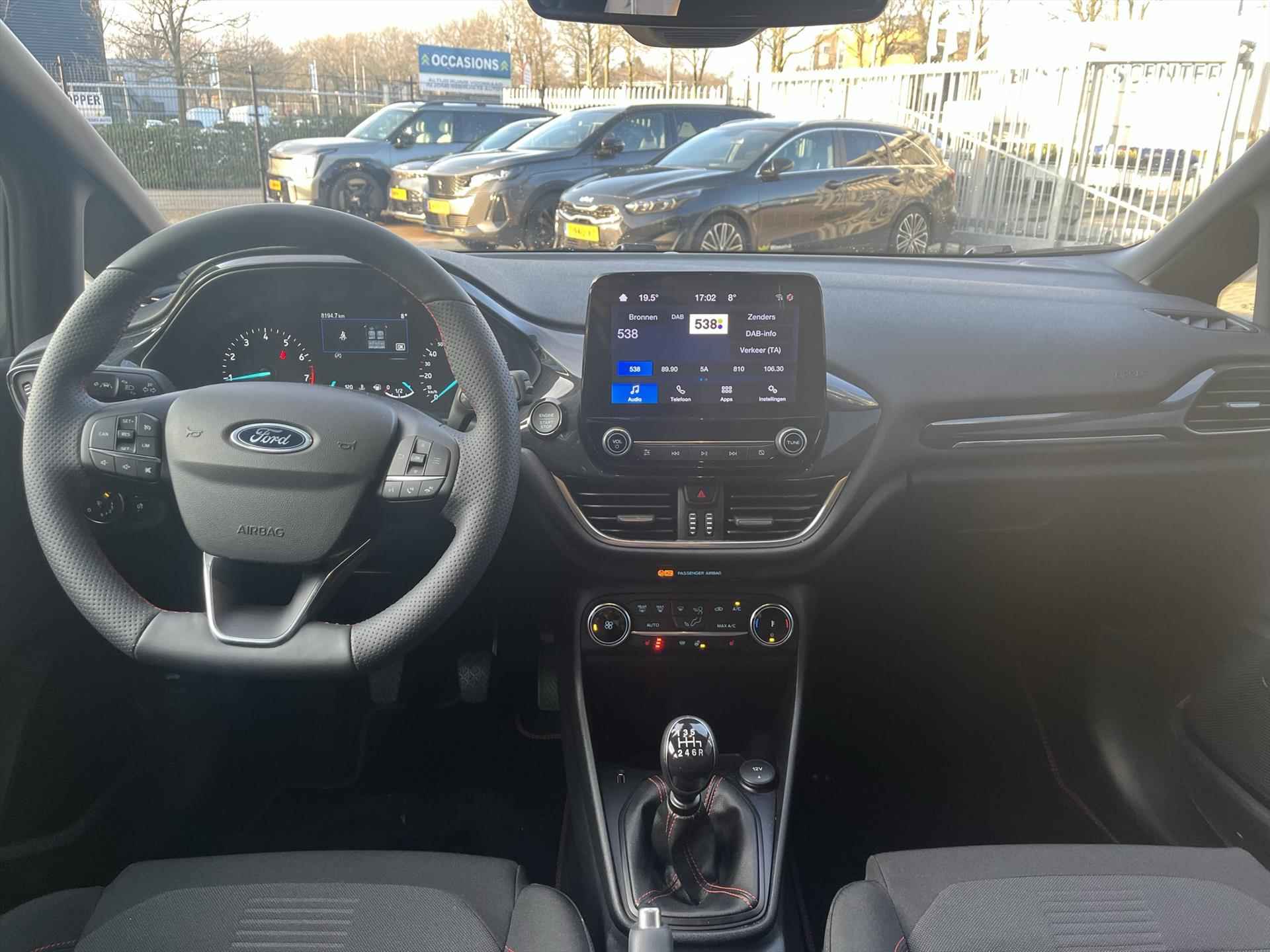 Ford Fiesta 1.0 EcoBoost Hybrid 125pk ST-Line | Carplay/Android auto | Climate Control - 25/33