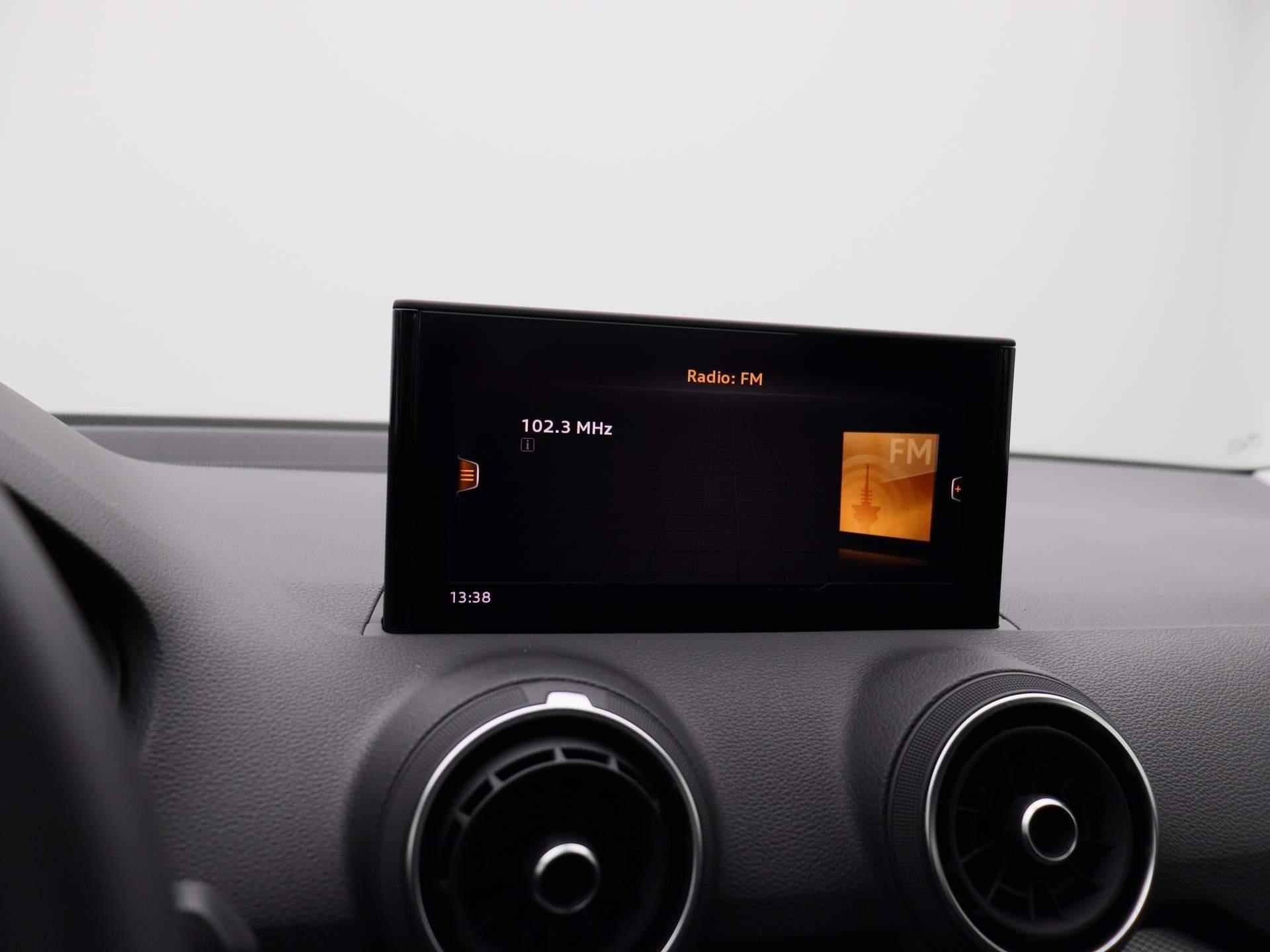 Audi Q2 30 TFSI Pro Line 110 PK | LED Koplampen | Apple Carplay/Android Auto | Virtual Cockpit | Climate Control | Cruise Control | Parkeersensoren | Lichtmetalen velgen | Fabrieksgarantie | - 17/38