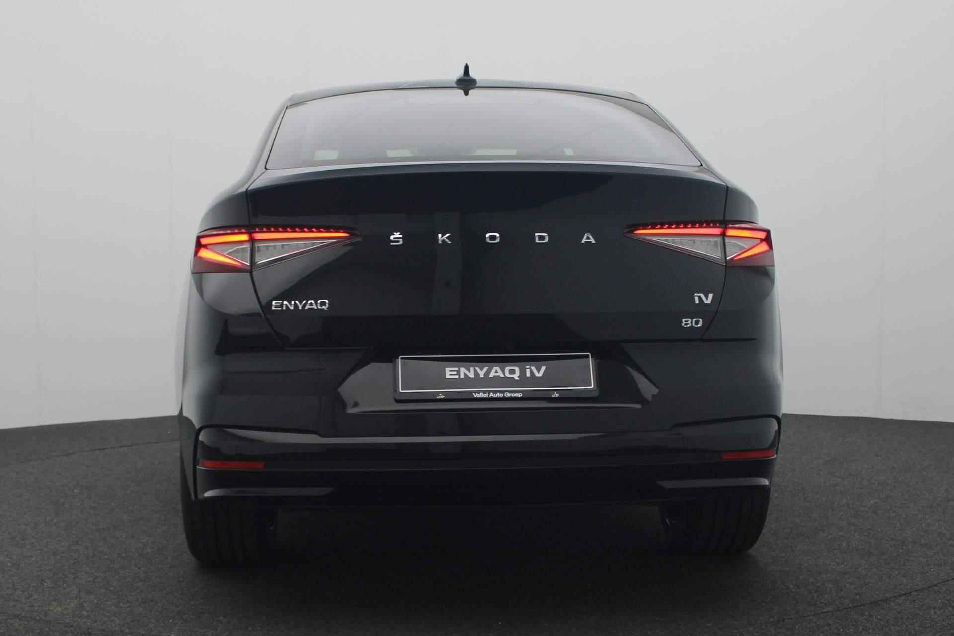 Skoda Enyaq Business Edition Plus Coup? (1) Elektromotor 150 | Warmtepomp | Pano | Camera | Matrix LED | Keyless | Canton sound | 20 inch - 18/45