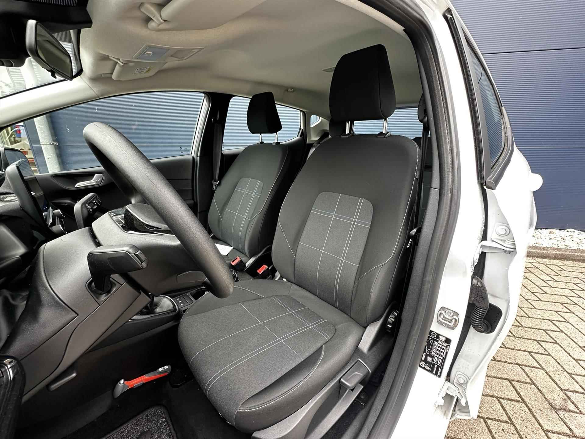 FORD Fiesta 1.0 EcoBoost 95pk 5dr Connected | Navigatie | Airco | Dagrij Verlichting | - 12/34