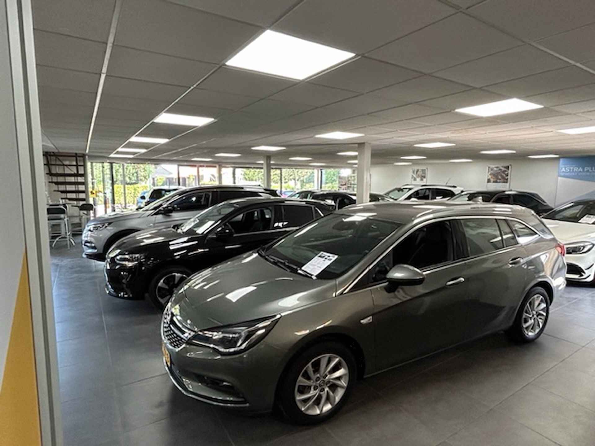 Opel Meriva 1.4 Turbo 120PK Cosmo + 17"/ Navi/ Clima/ Leder/ Cruise/ Winterpakket/ NL auto - 9/16