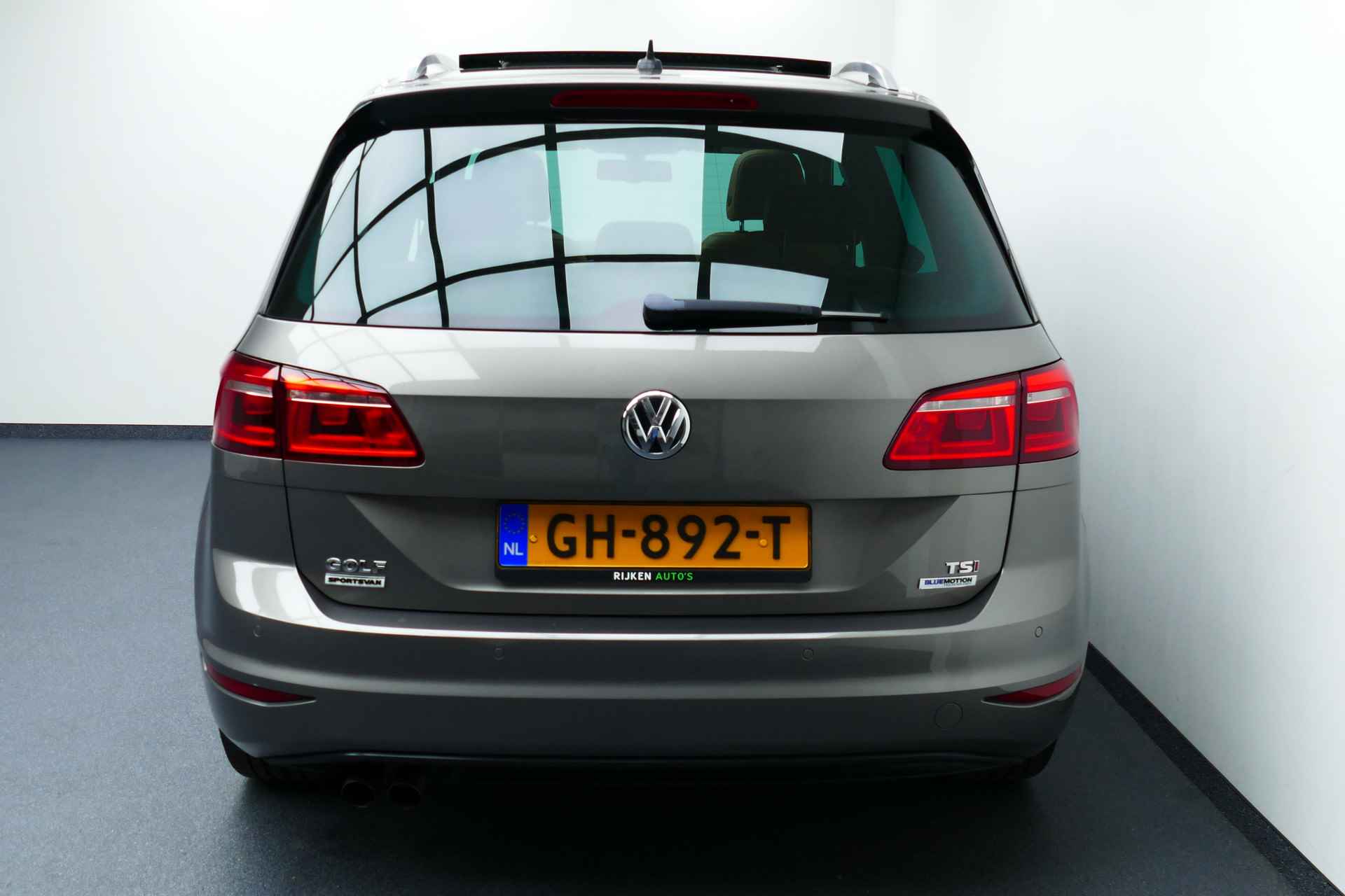 Volkswagen Golf Sportsvan 1.4 TSI Business Edition 1-Eig. Panodak, Leer/Alcantara, Stoelverw, 17"LMV, Trekhaak 1400kg - 23/37
