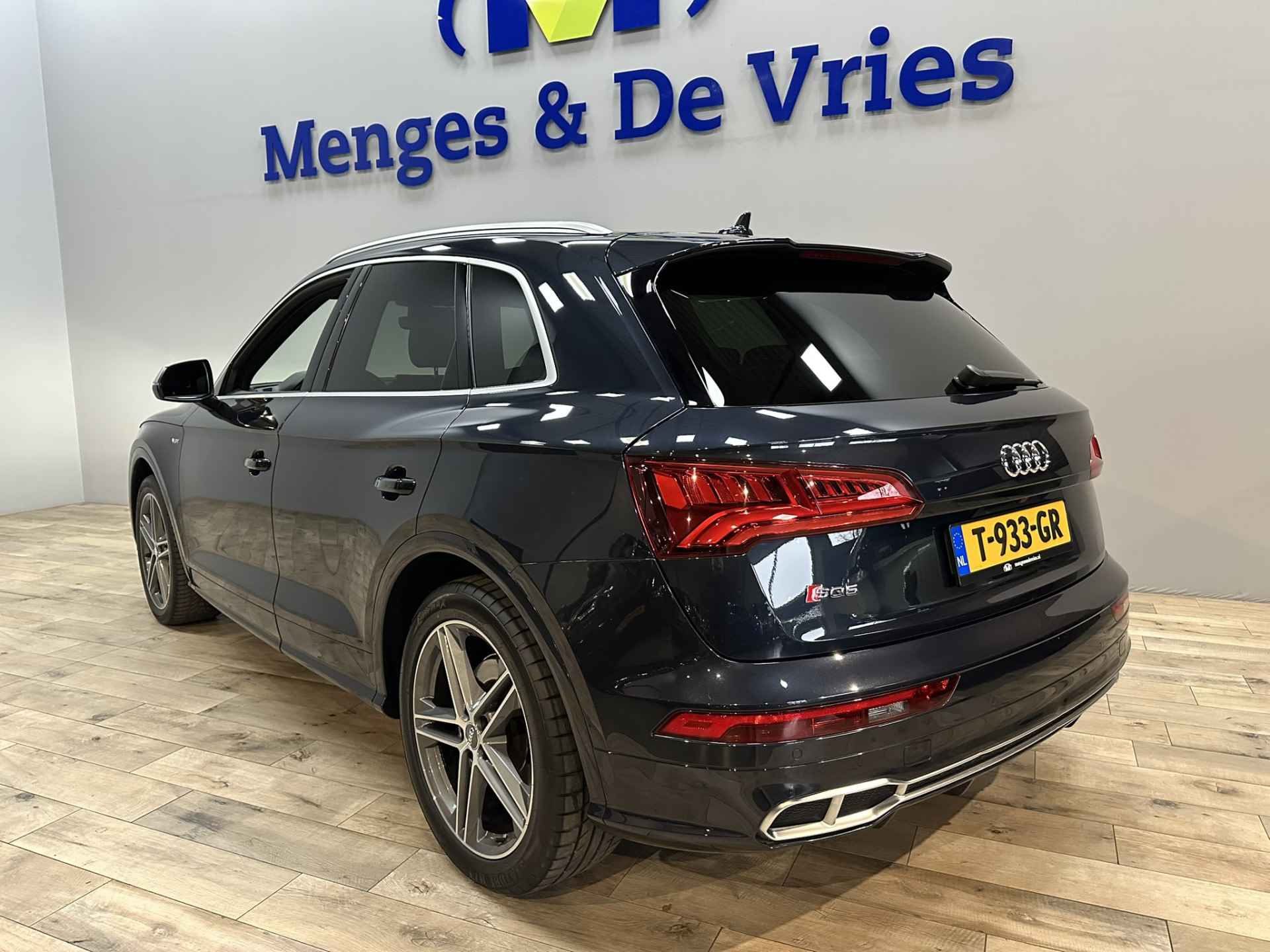 Audi Q5 3.0 TFSI SQ5 quattro Airco ECC | LED | Leer diamantstiksel RS | Panorama | Camera | Cruise Control | Navigatie | Apple Carplay Android Auto | Isofix | - 5/51