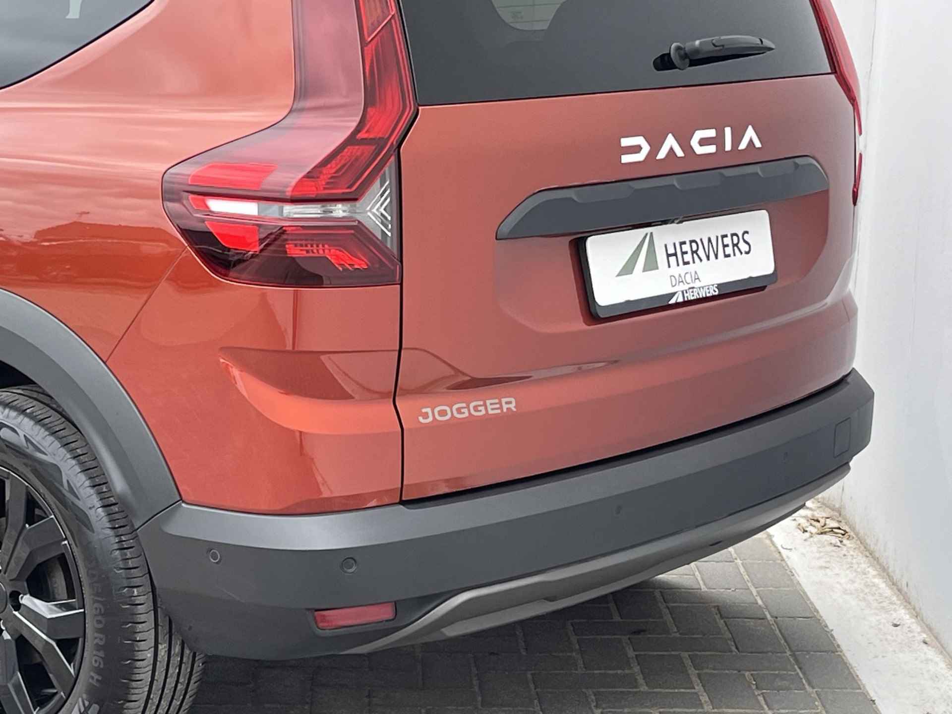 Dacia Jogger 1.0 TCe Bi-Fuel Extreme 7 Persoons! / Navigatie d.m.v. Apple carplay of Android auto / Dodehoekdetectie / Keyless / Achteruitrijcamera - 45/53