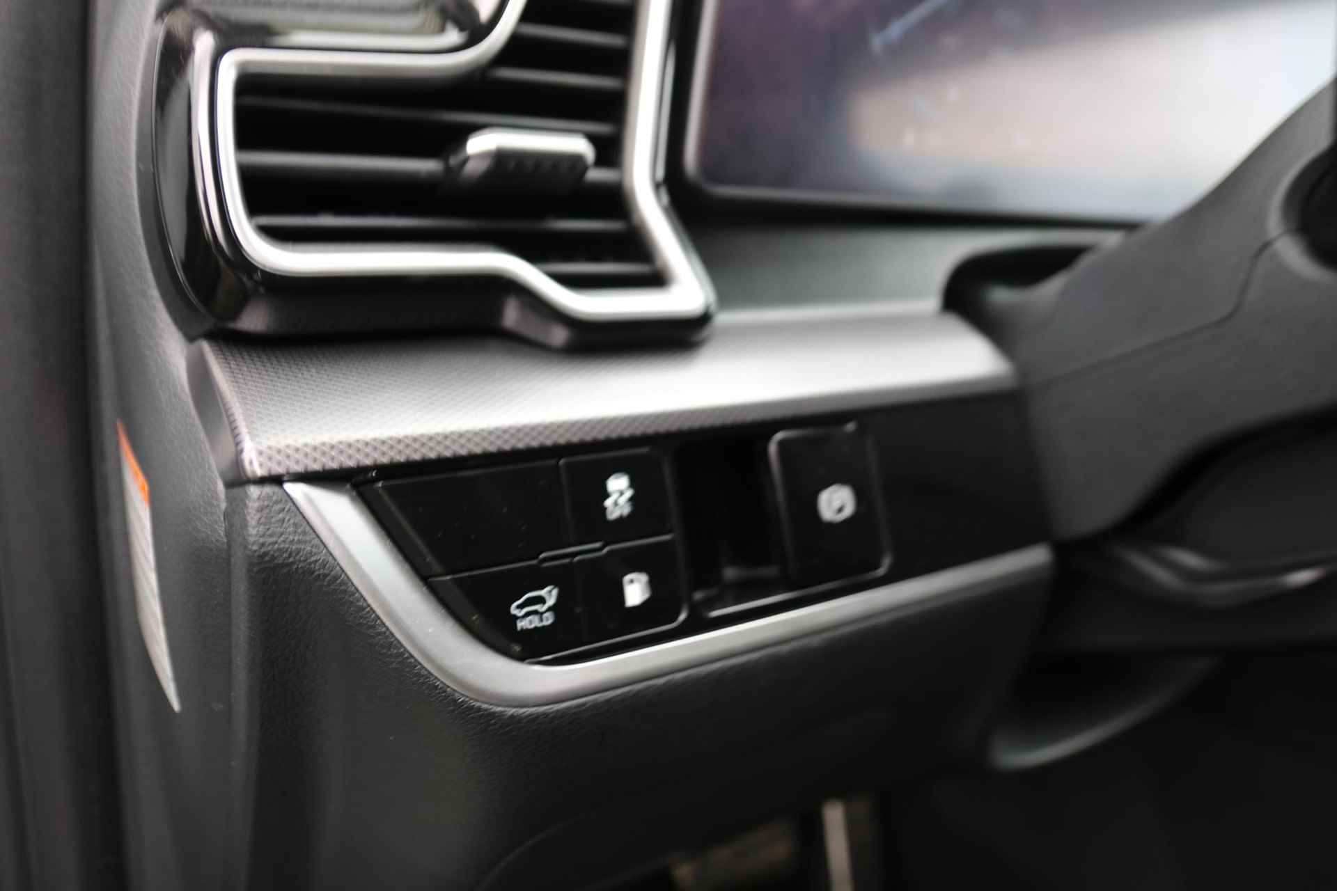 Kia Sportage 1.6 T-GDi Plug-in Hybrid AWD GT-Line | Airco | Navi | Camera | 360 Camera | LM Velgen | Stoelverwarming | Stuurverwarming | - 27/28