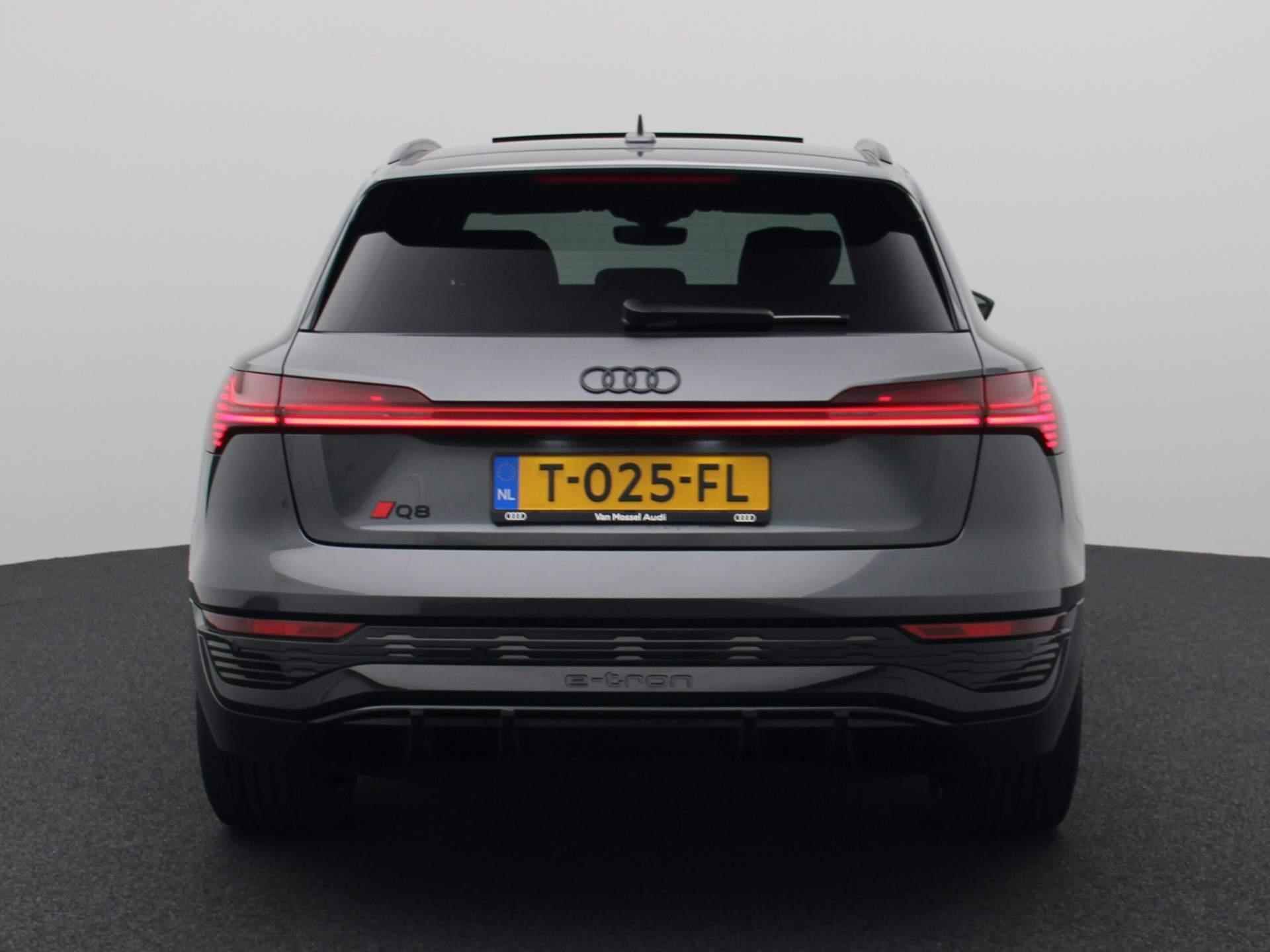 Audi Q8 e-tron 55 quattro S Edition 115 kWh 408 PK | S-line interieur | S-line exterieur | Automaat | Navigatie | Camera | Panoramadak | Lichtmetalen velgen | Demo | - 6/52