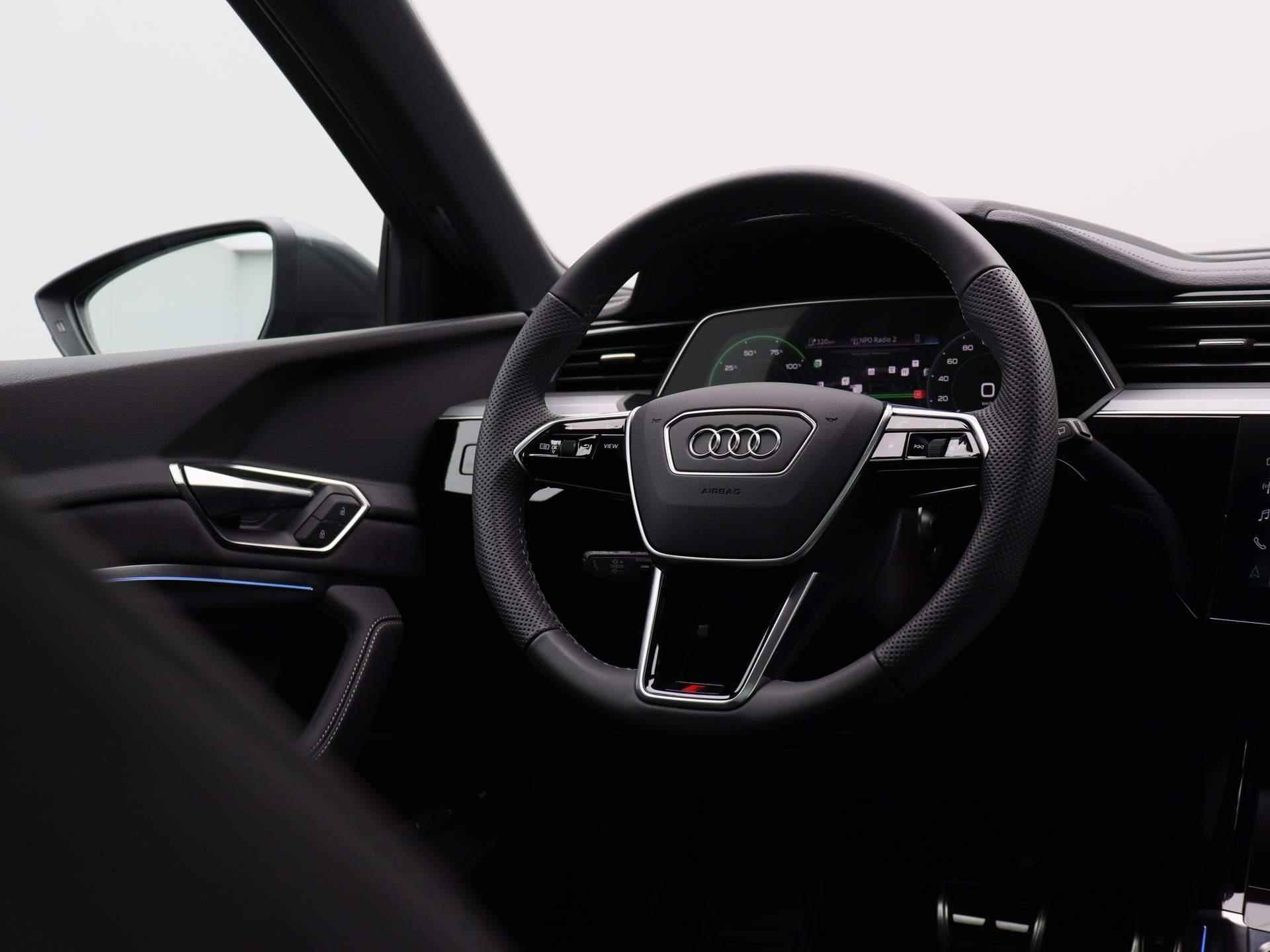 Audi Q8 e-tron 55 quattro S Edition 115 kWh 408 PK | S-line interieur | S-line exterieur | Automaat | Navigatie | Camera | Panoramadak | Lichtmetalen velgen | Demo | - 12/52
