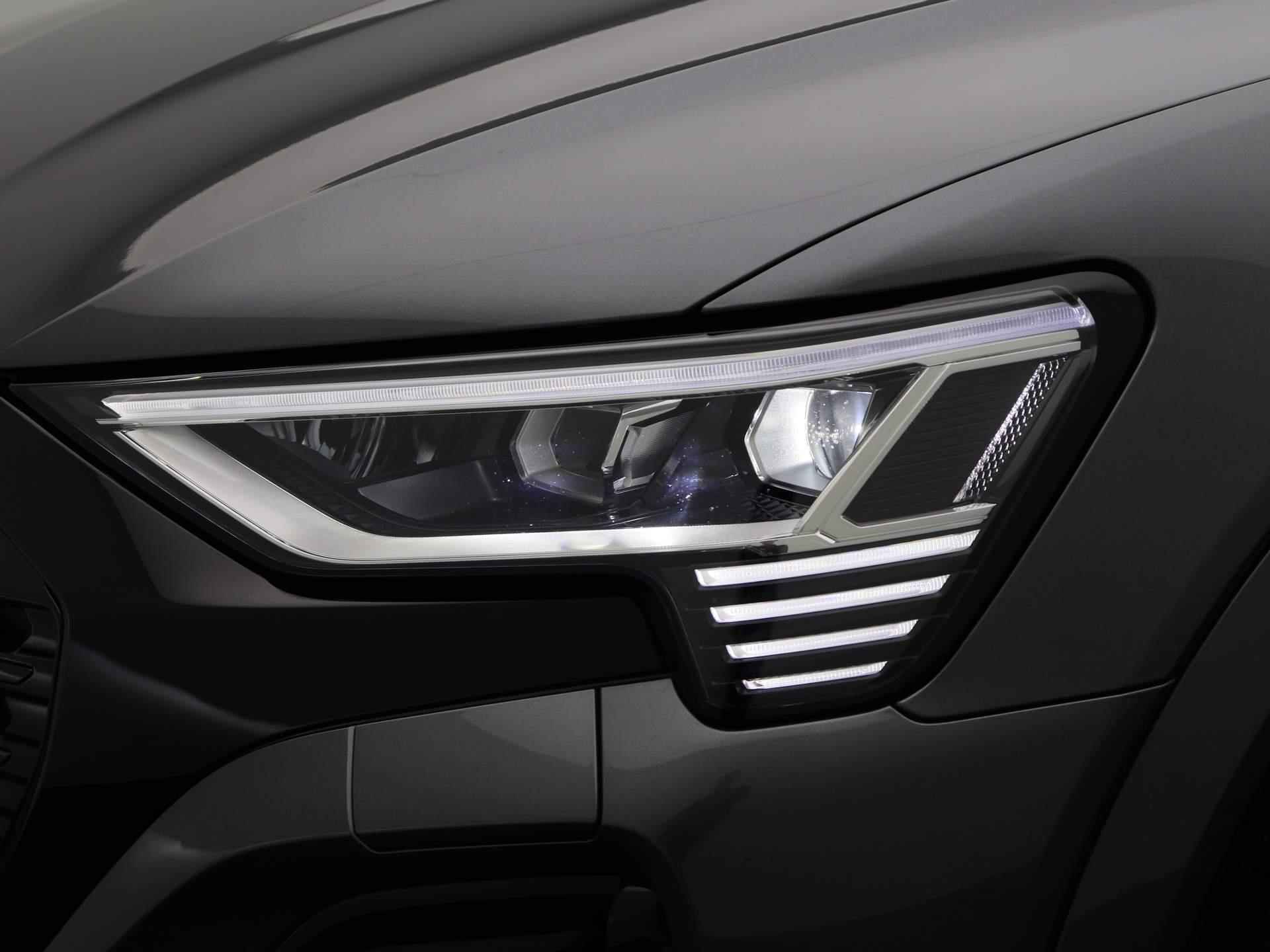 Audi Q8 e-tron 55 quattro S Edition 115 kWh 408 PK | S-line interieur | S-line exterieur | Automaat | Navigatie | Camera | Panoramadak | Lichtmetalen velgen | Demo | - 18/52