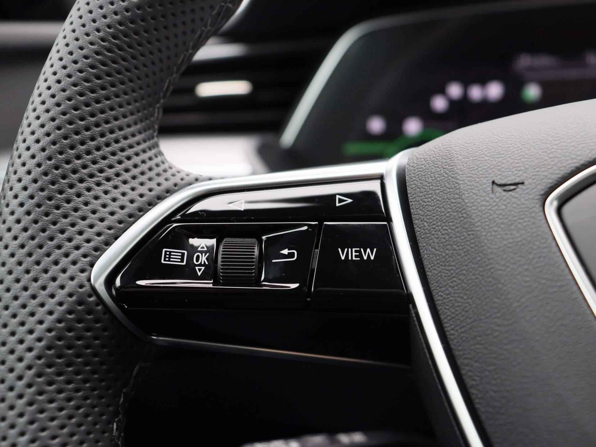 Audi Q8 e-tron 55 quattro S Edition 115 kWh 408 PK | S-line interieur | S-line exterieur | Automaat | Navigatie | Camera | Panoramadak | Lichtmetalen velgen | Demo | - 27/52