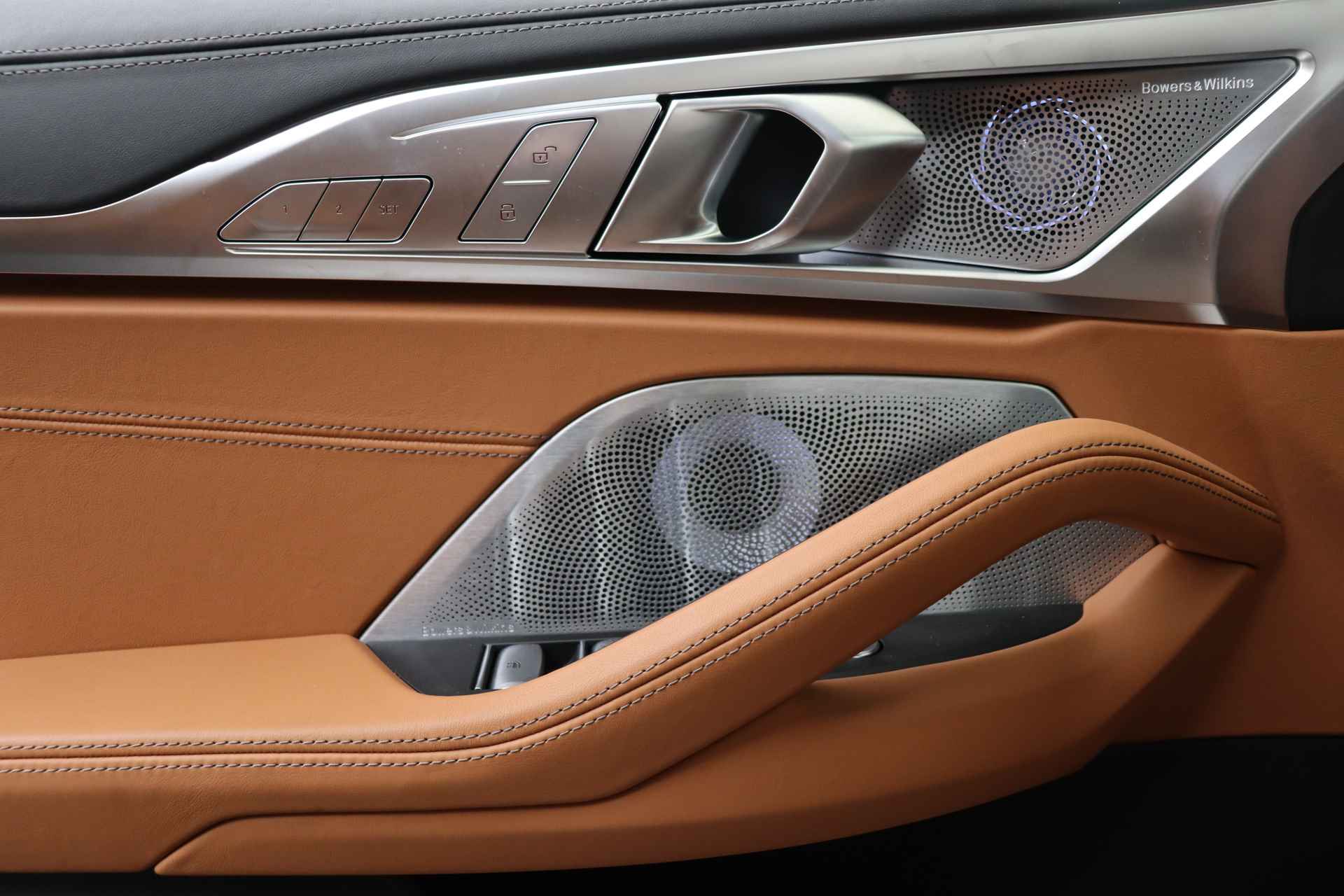 BMW 8 Serie 840i High Executive M Sport Automaat / Laserlight / Air Collar / Bowers & Wilkins / Active Steering / Parking Assistant Plus / Stoelventilatie / Soft-Close - 54/76