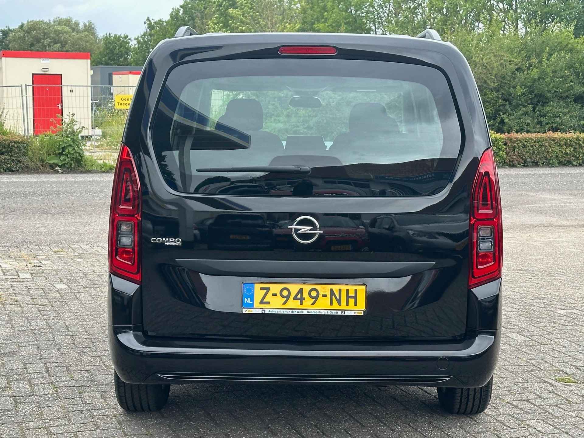 Opel Combo Life 1.2 Turbo L2H1 Edition 7p. NAVI | KLIMA | BOVAG ! - 6/30