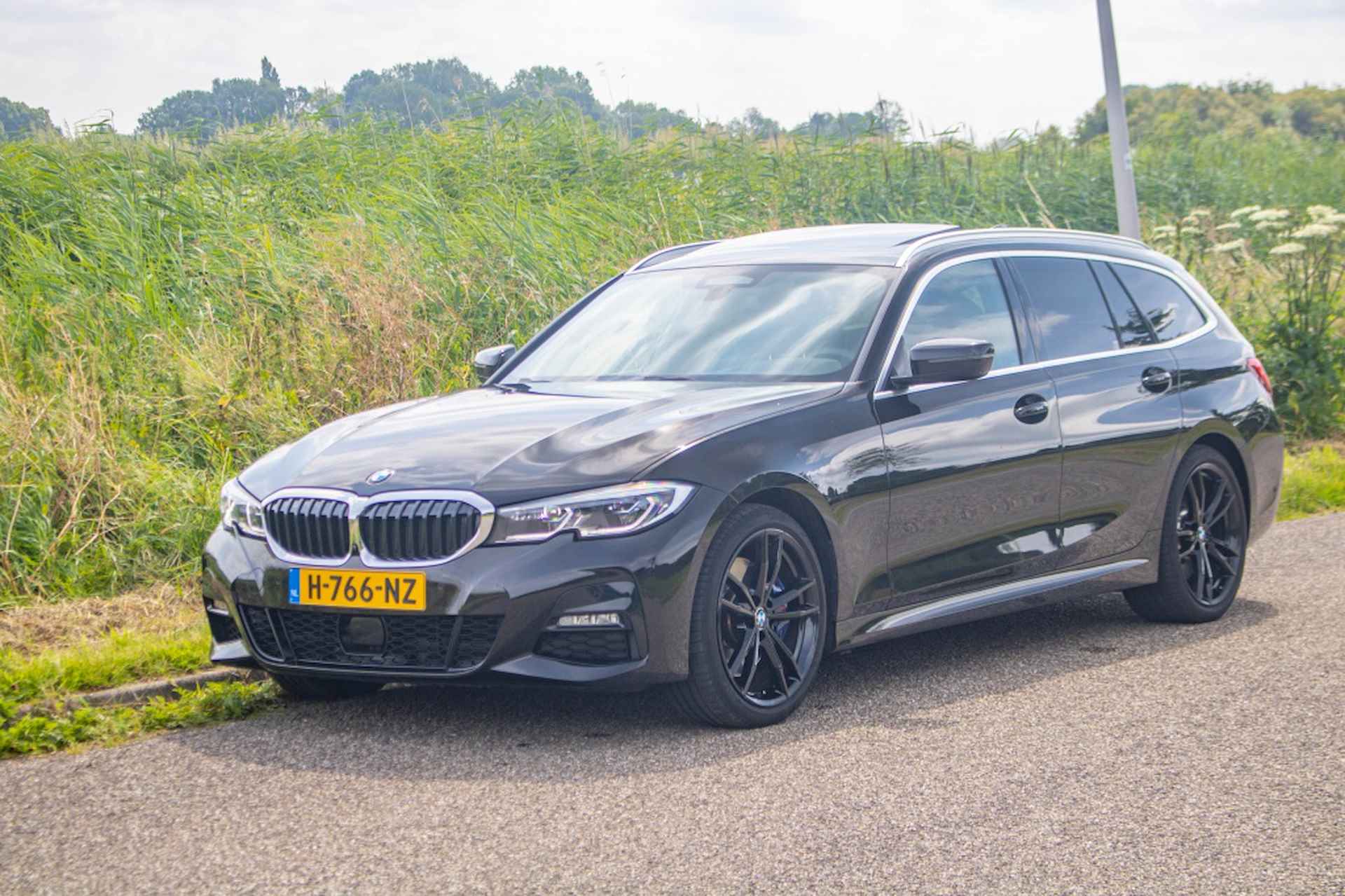 Bmw 3-serie Touring 330i High Executive | LUXURY | PANO | M-SPORT PLUS PACK - 21/64