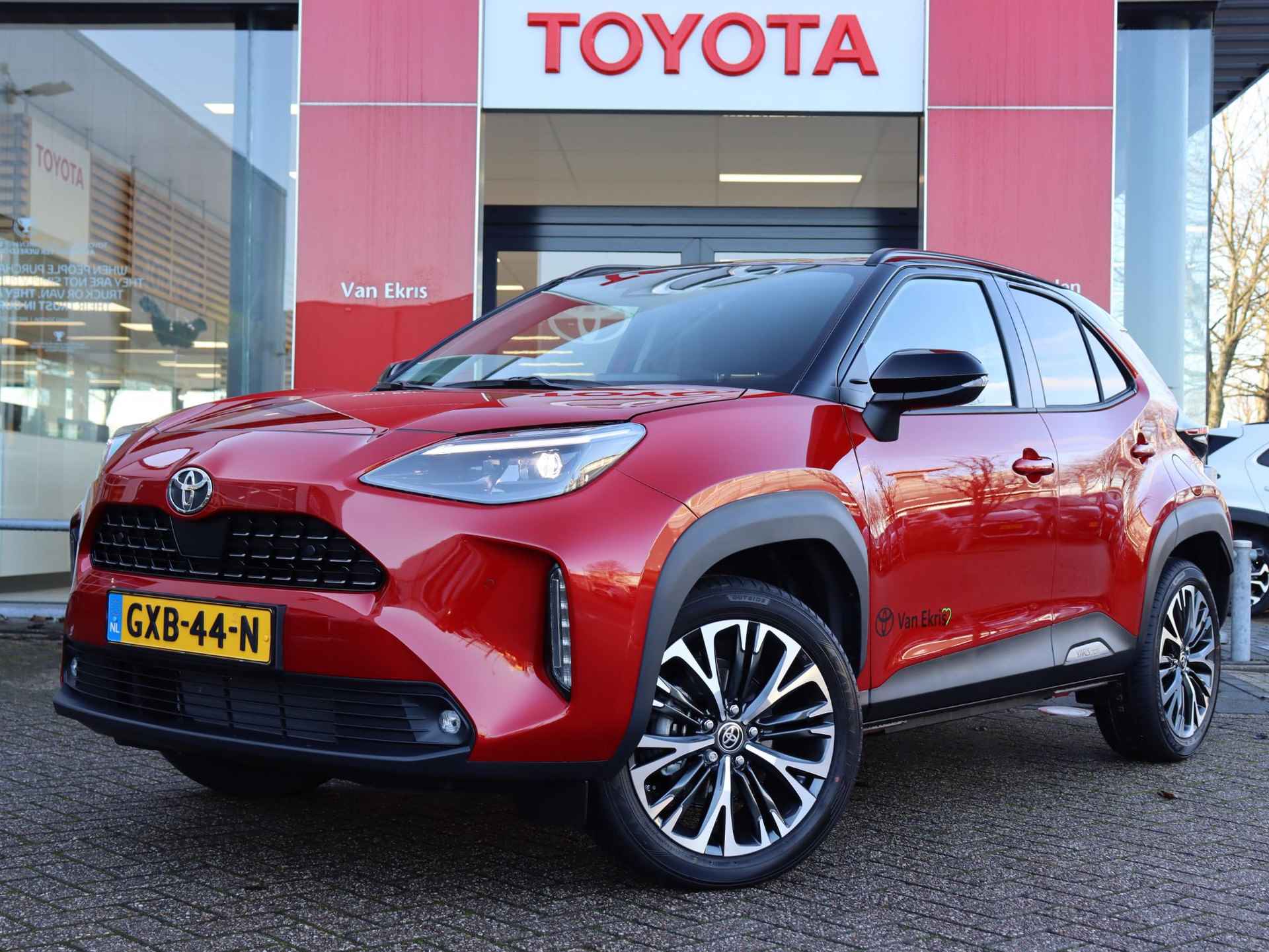 Toyota Yaris Cross 1.5 Hybrid 130 Executive, Premium Pack , Demo voordeel - 2/45