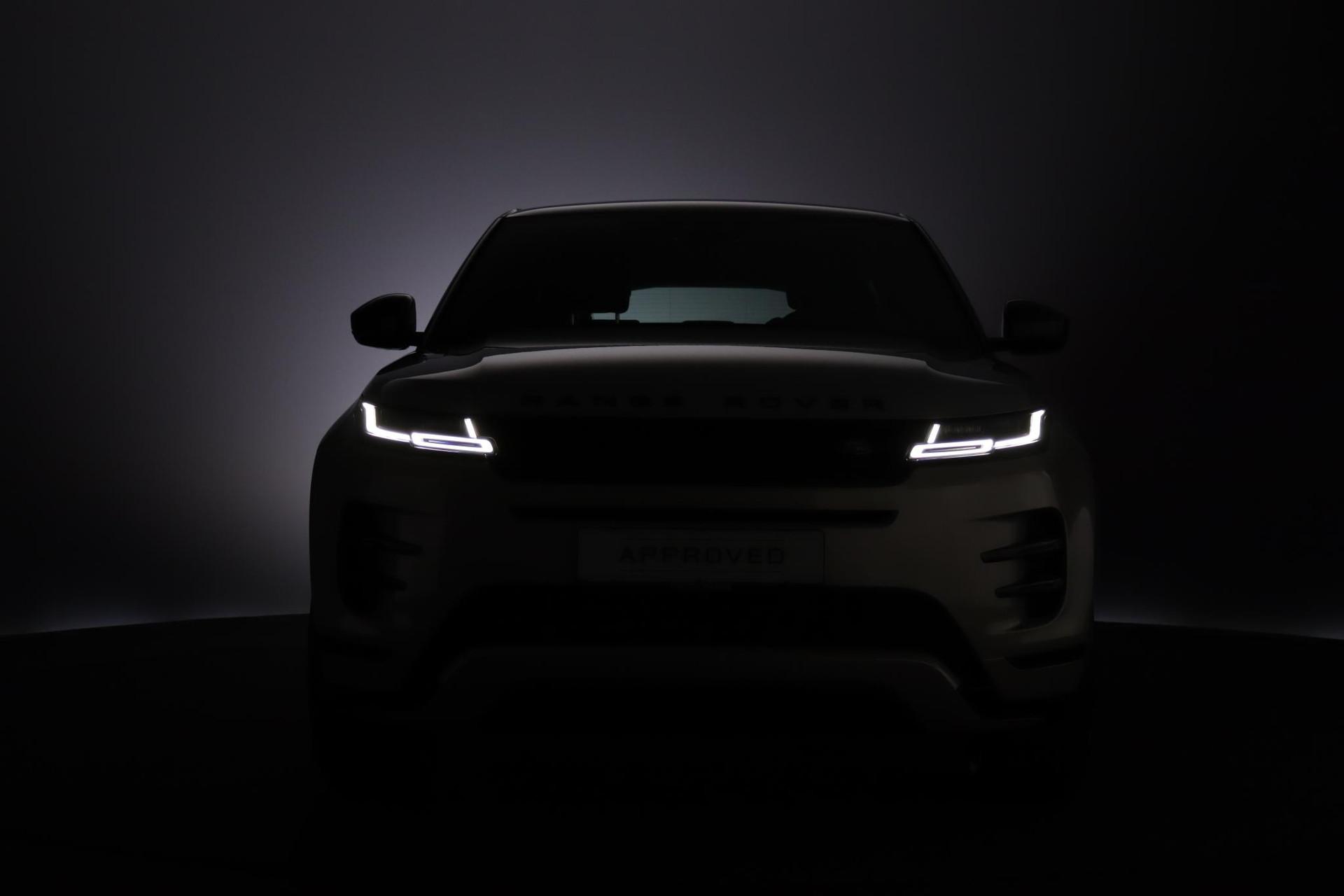 Land Rover Range Rover Evoque P300e AWD R-Dynamic SE | Panorama | Camera | Stoelverwarming