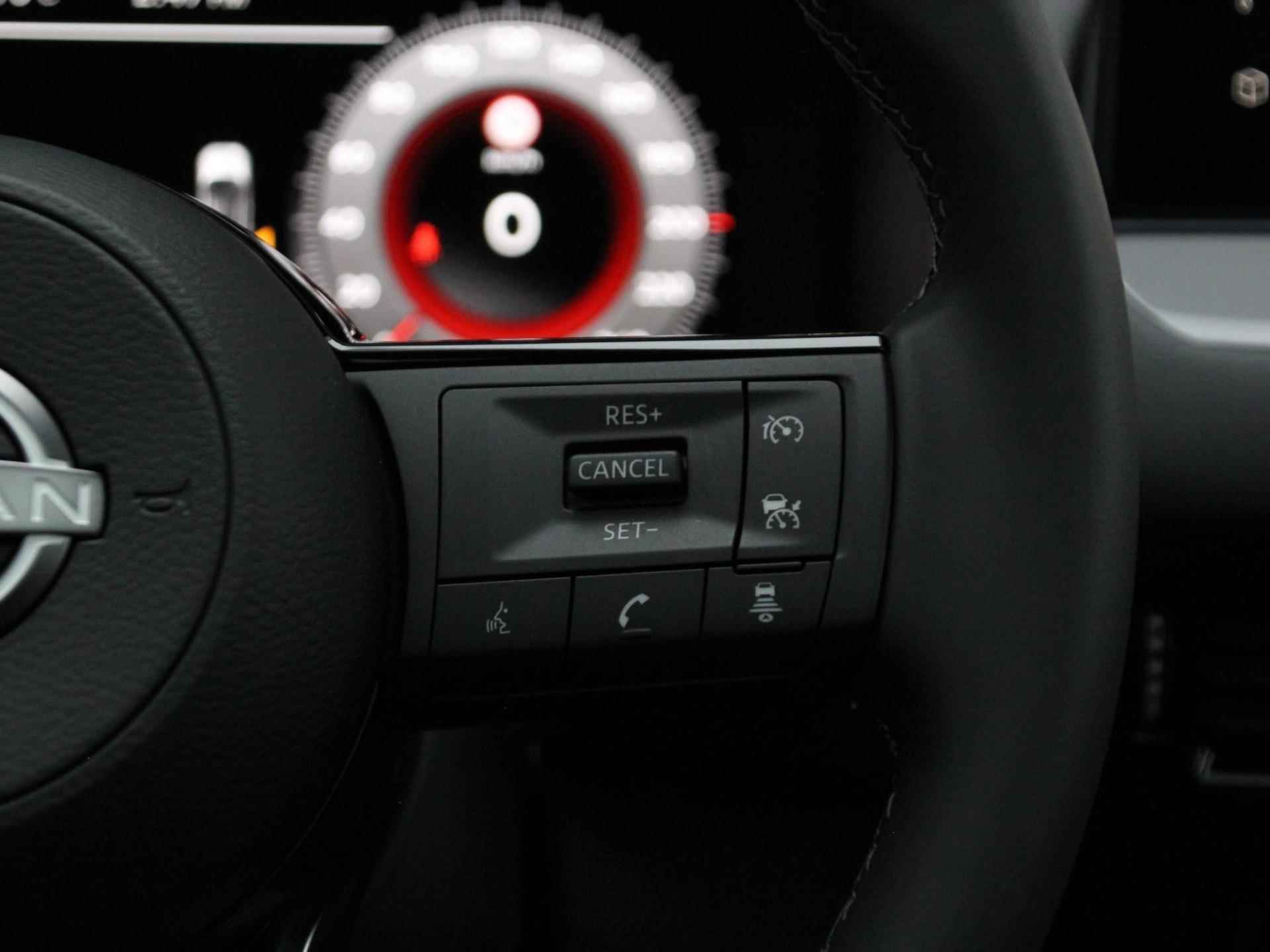 Nissan Qashqai 1.3 MHEV N-Connecta Design Pack | Panoramadak | Navigatie Full-Map | 360° Camera | Apple Carplay/Android Auto | LED | Dodehoek Detectie | Keyless Entry | Rijklaarprijs! - 15/22