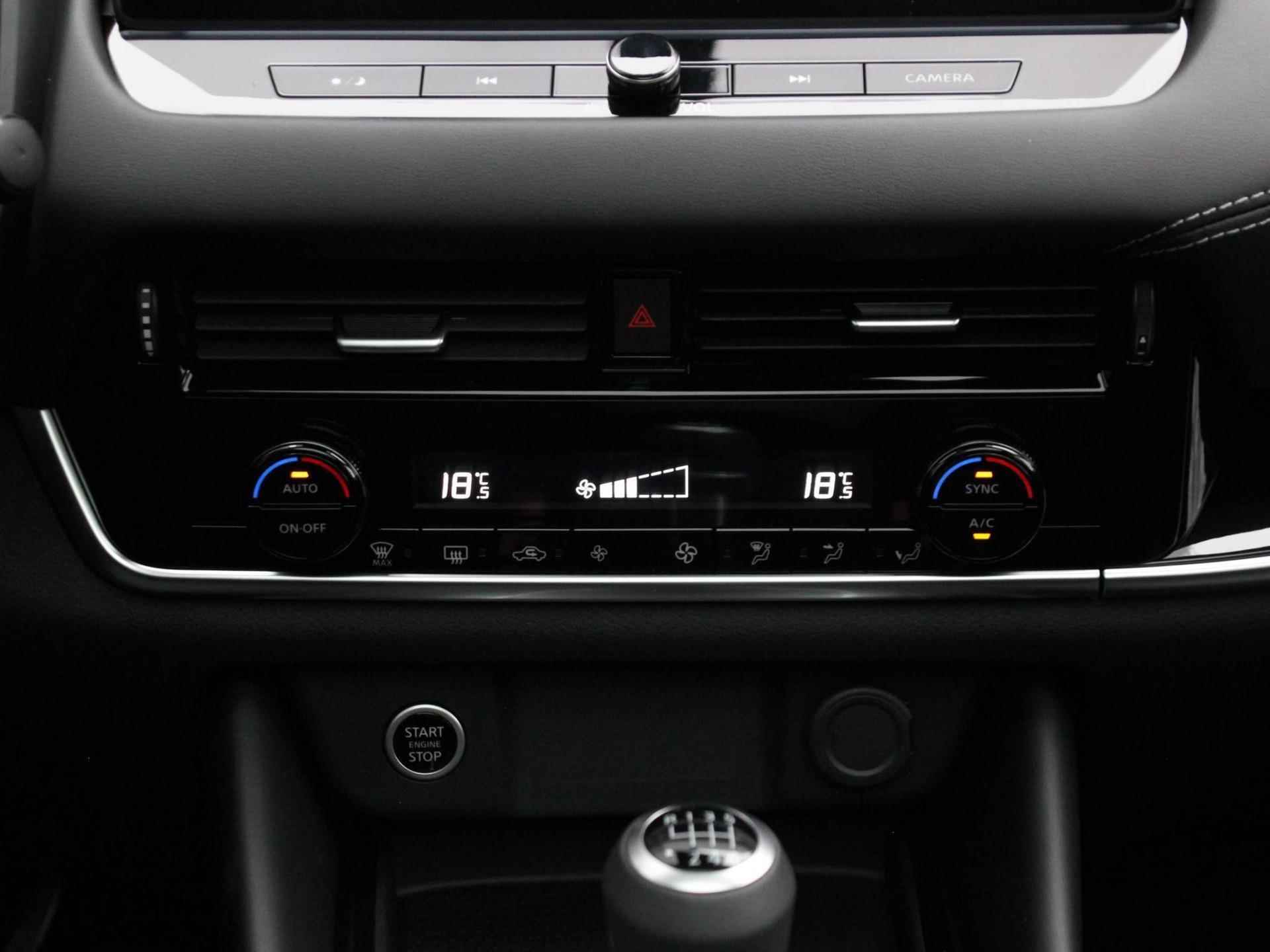 Nissan Qashqai 1.3 MHEV N-Connecta Design Pack | Panoramadak | Navigatie Full-Map | 360° Camera | Apple Carplay/Android Auto | LED | Dodehoek Detectie | Keyless Entry | Rijklaarprijs! - 18/22