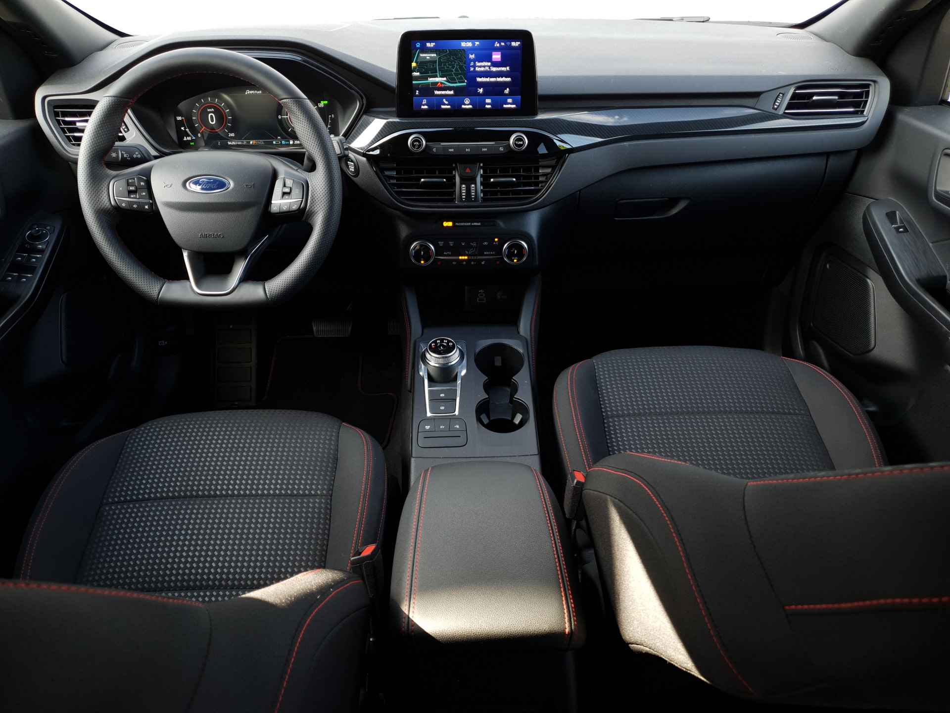 Ford Kuga 2.5 PHEV ST-Line | Winter Pakket | NL-Auto | 19 inch! | Apple Carplay/Android Auto - 25/42