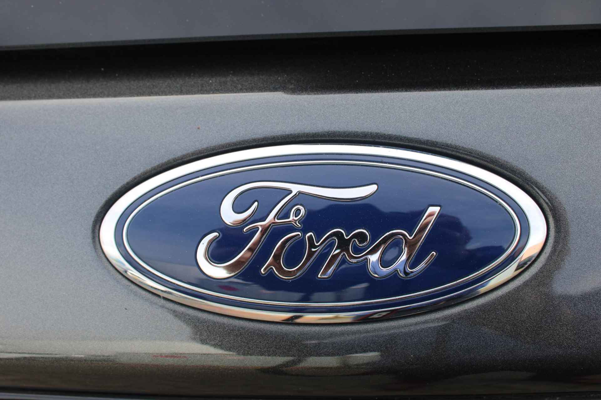 Ford Explorer ST-Line Navigatie *  Climate control * Electrisch verstelbare stoelen * Schuif-kanteldak * Parkeersensoren V&A en camera * 2500kg trekgewicht! * B&O audio * - 32/39