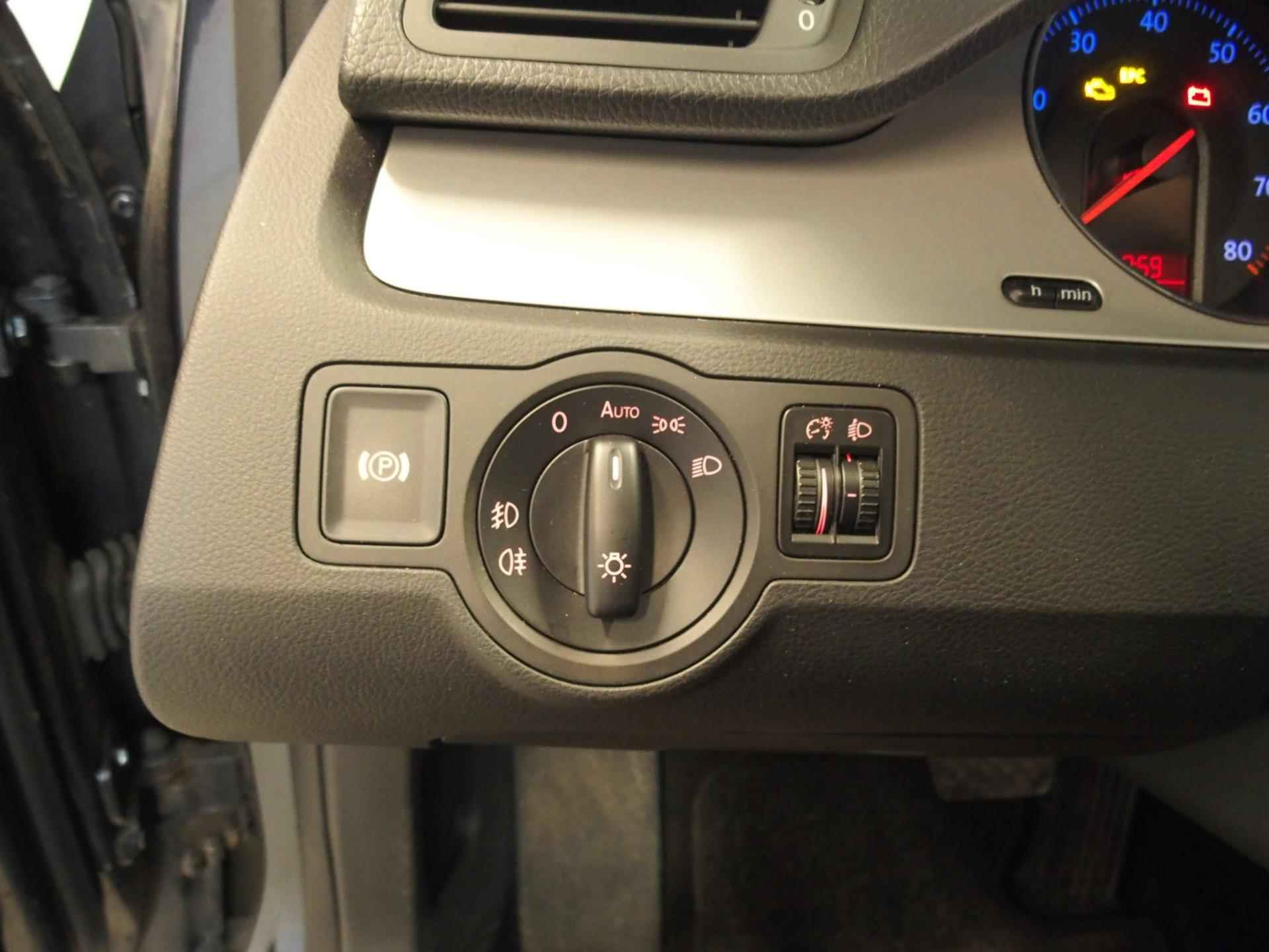 Volkswagen Passat 1.8 TFSI Automaat Comfort-line Trekhaak, automaat, cruise controle, complete OH historie - 22/35
