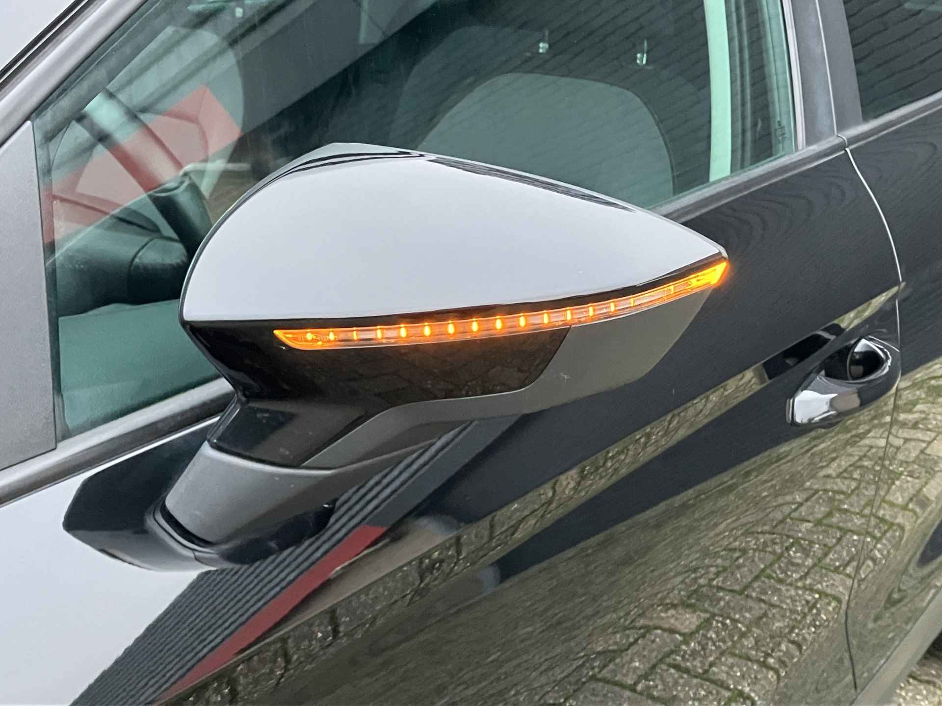 SEAT Arona 1.0 TSI Style Business Intense AUT. | dealer onderhouden | navigatie | cruise control | apple carplay | parkeersensor - 12/36