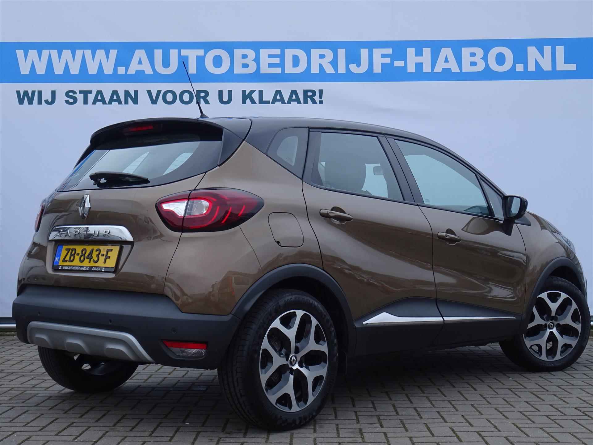 Renault Captur 0.9 TCE INTENS ECC/CRUISE/NAV/KEYLESS-ENTRY/REGEN.SENS/PARK.SENS/STOEL.VERWARM - 11/42