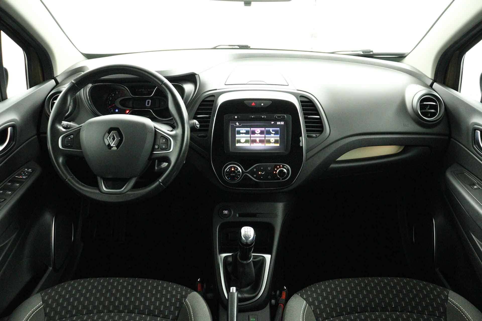 Renault Captur 0.9 TCE INTENS ECC/CRUISE/NAV/KEYLESS.ENTRY/REGEN.SENS/PARK.SENS/STOEL.VERWARM./LMV - 16/46