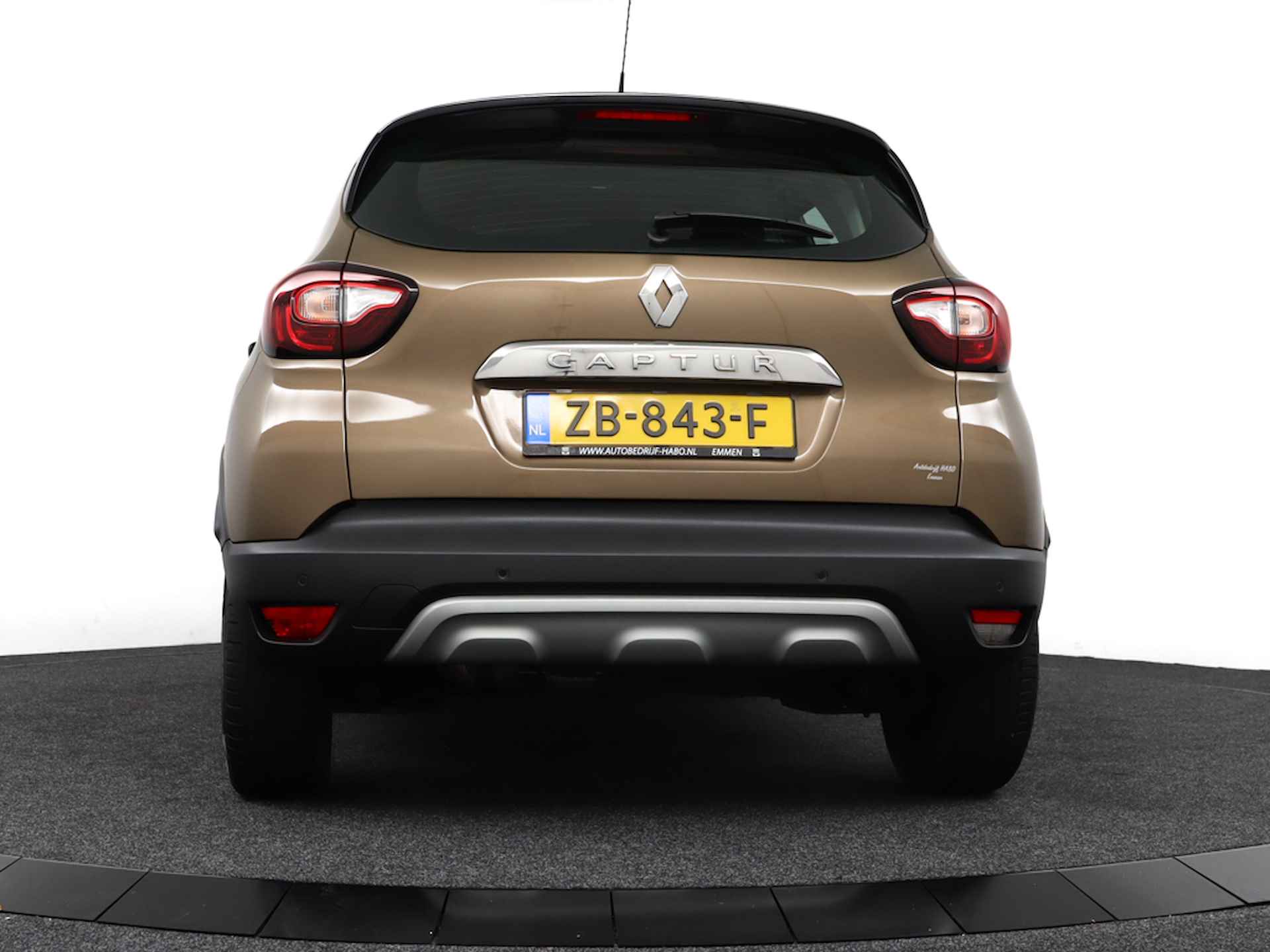 Renault Captur 0.9 TCE INTENS ECC/CRUISE/NAV/KEYLESS.ENTRY/REGEN.SENS/PARK.SENS/STOEL.VERWARM./LMV - 11/46