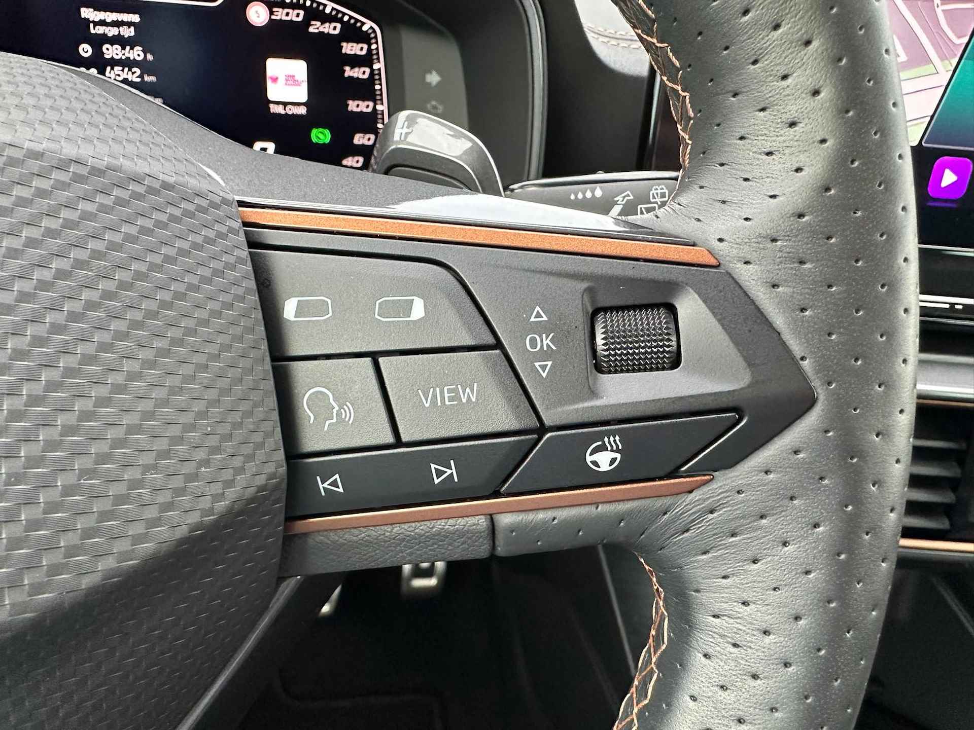 CUPRA Formentor 1.4 e-Hybrid 245PK VZ Performance / Digitale Cockpit / Achteruitrijcamera / Stuur + Stoelverwarming / Dodehoek Sensor / Keyless Entry-Start / Full-LED p4 - 16/30