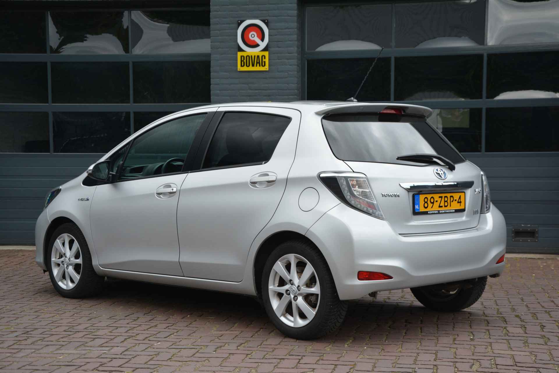 Toyota Yaris 1.5 Full Hybrid Dynamic - 3/26