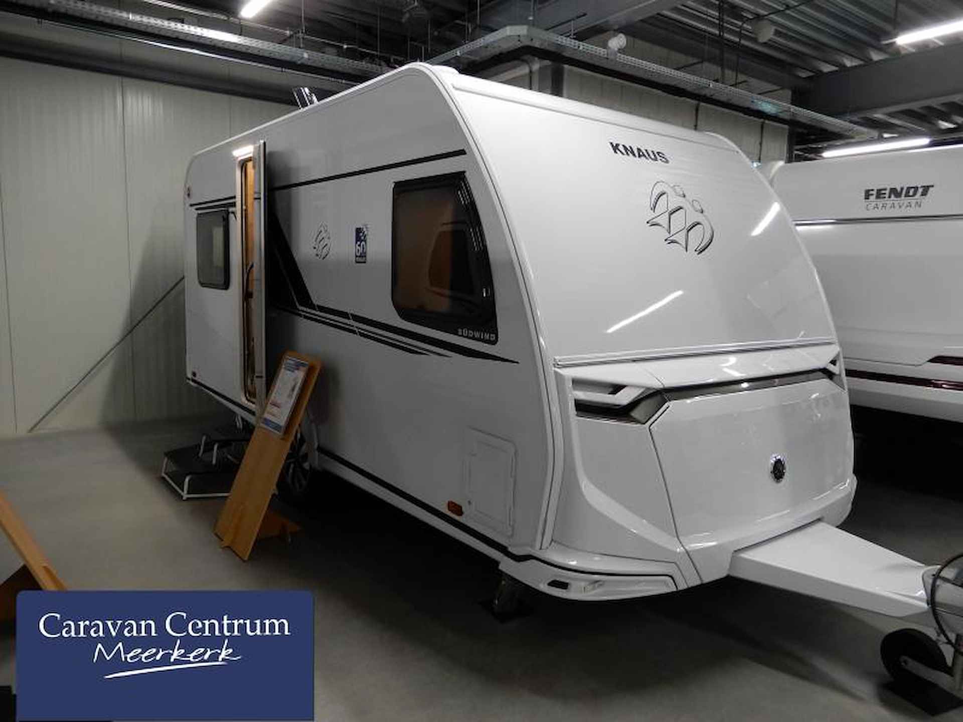 Knaus Sudwind 60 Years 450 FU Showroom - 3/8