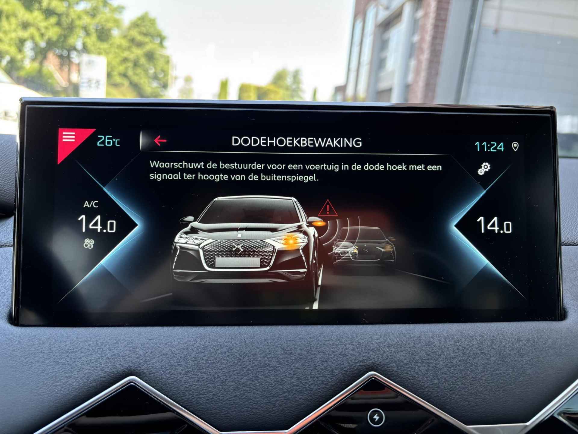 DS DS 3 Crossback SUV Rivoli e-Tense EV 3-FASEN 50kWh 136pk AUTOMAAT | DS MATRIX LED | SMART KEYLESS | ADAPTIVE CRUISE | NAVI | CAMERA | STOELVERW. | DAB+ | - 29/54