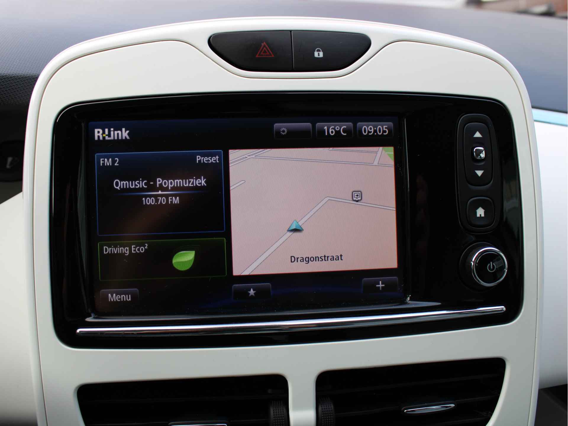 Renault ZOE Q210 Zen Quickcharge 22 kWh (ex Accu) 1e Eig/Climate/Navi/Cruise/Standkachel/Bluetooth/16 inch . - 17/54