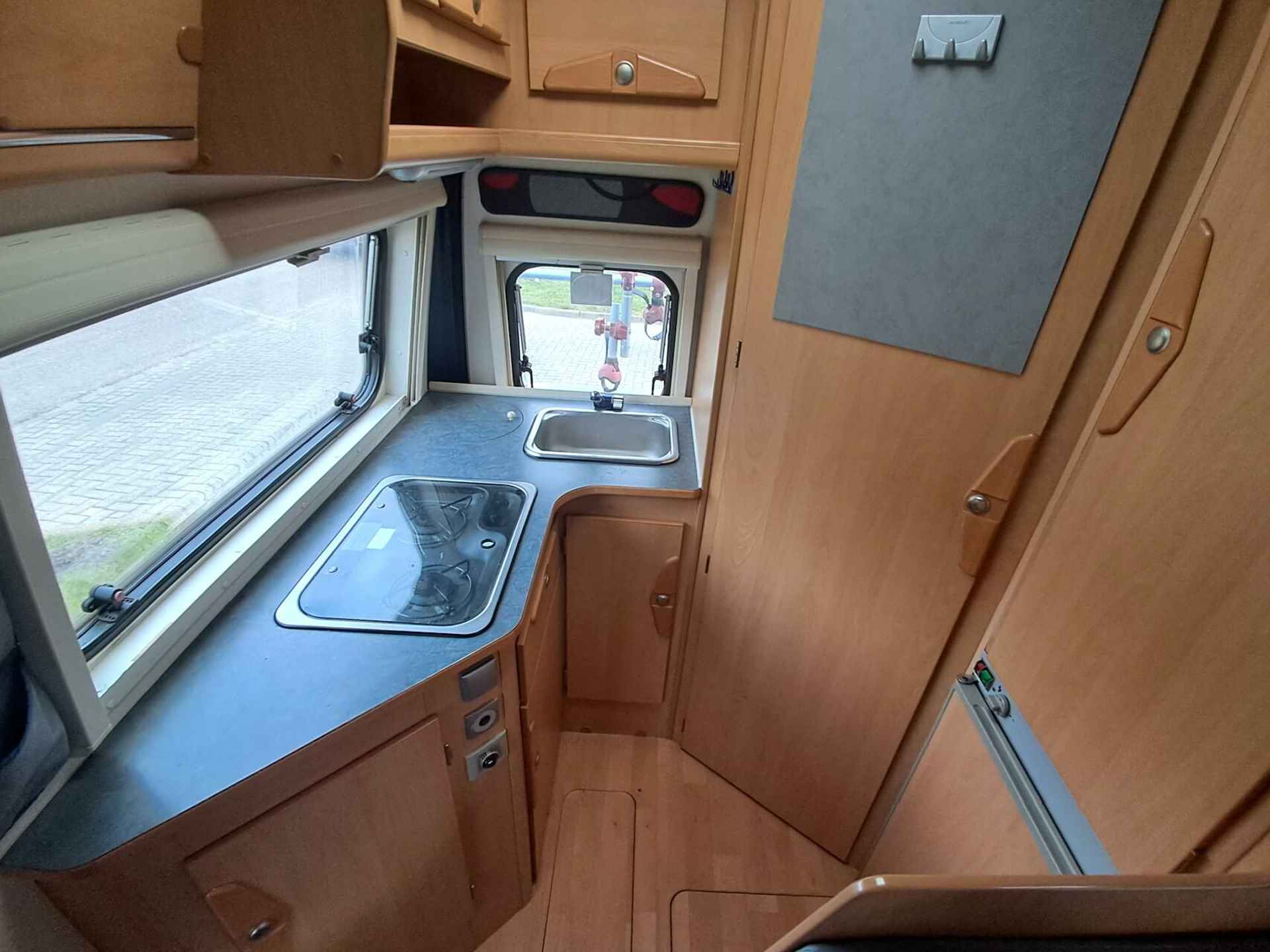 ADRIA SPACE FIAT DUCATO 2.8 AIRCO + HEFBED + LUIFEL +SCHOTEL - 20/32