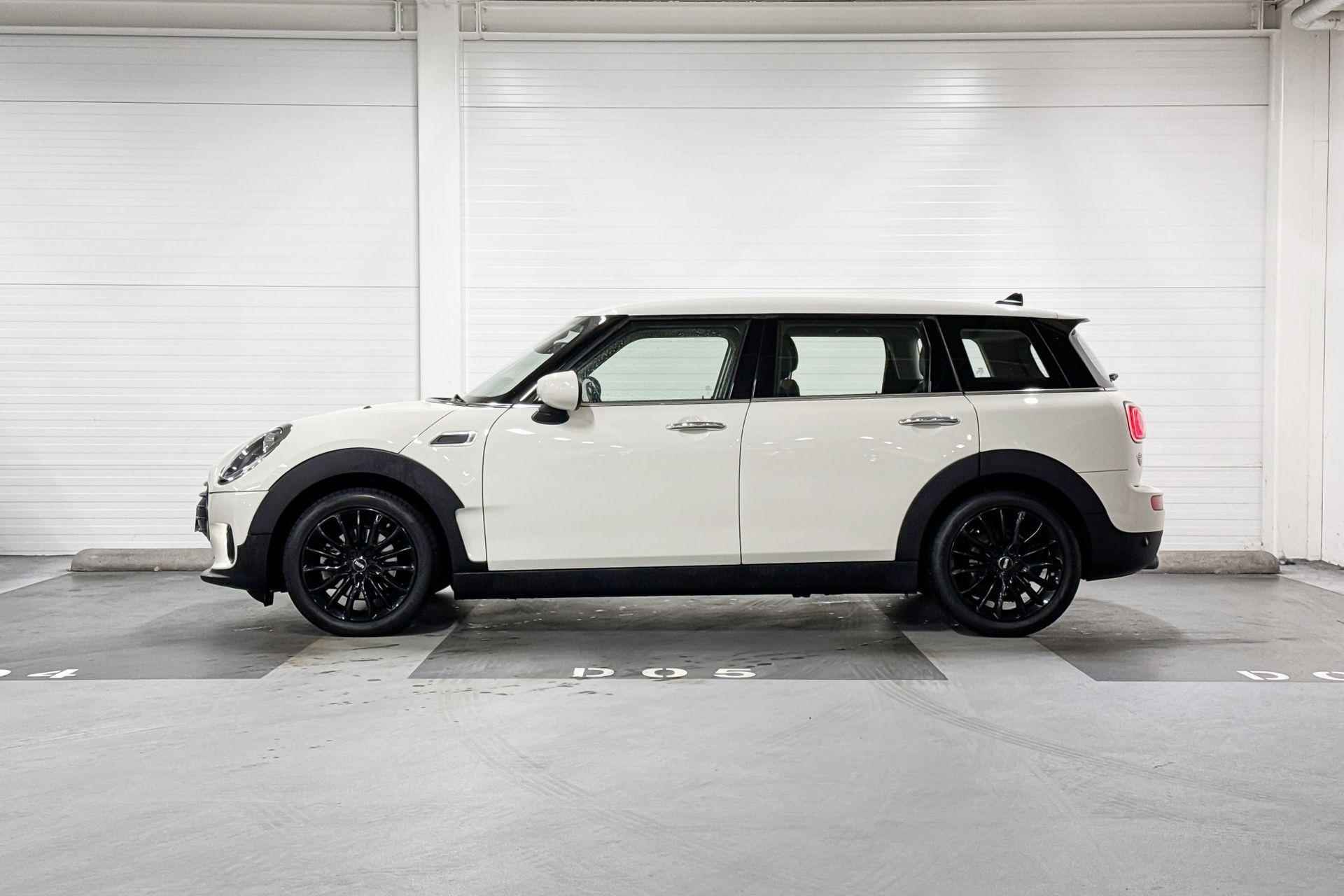 MINI Clubman Cooper Business Edition | Apple CarPlay | Navigatiesysteem | Park Distance Control - 2/19