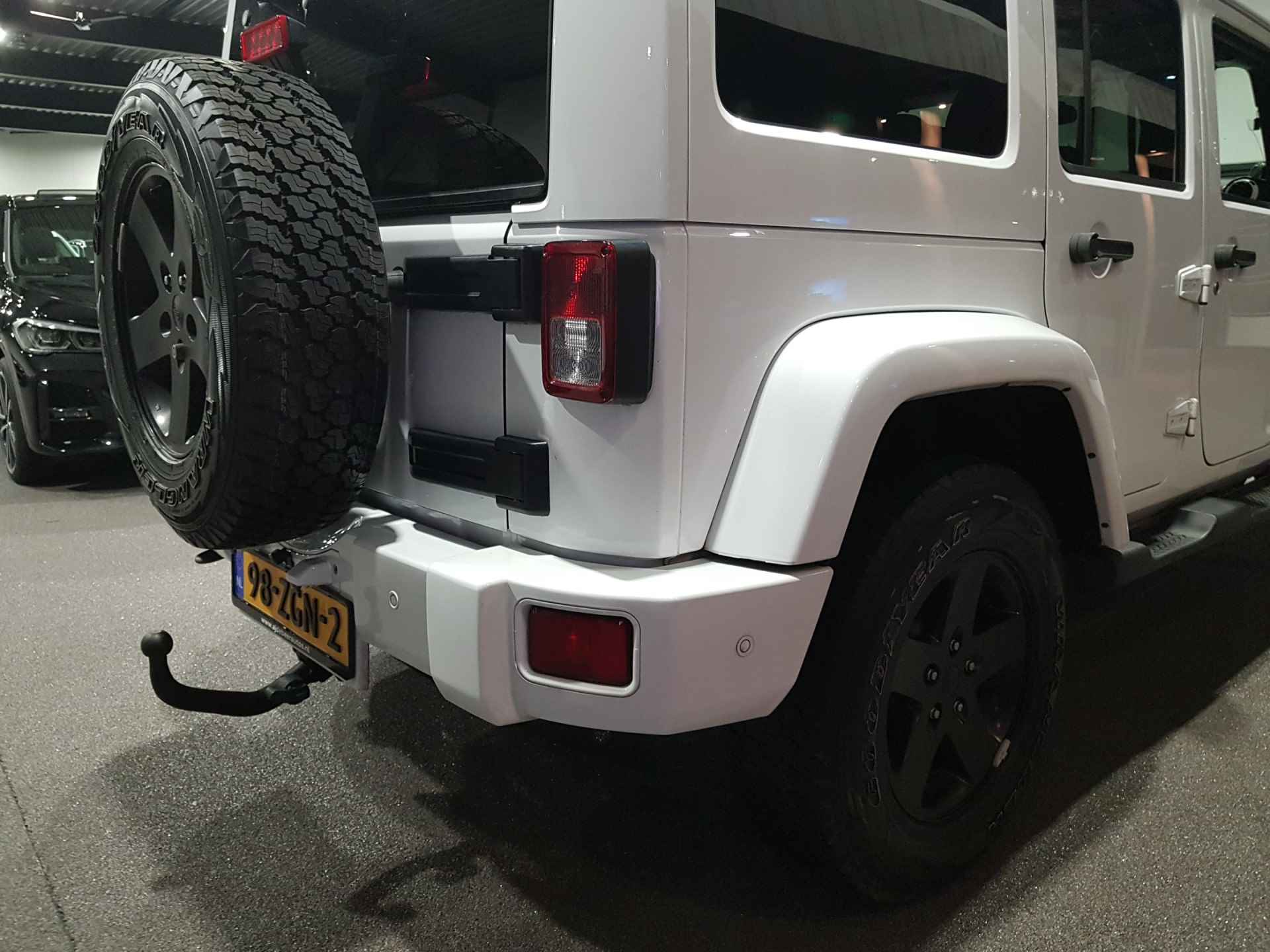 Jeep Wrangler Unlimited 3.6 Arctic Trekhaak | Airco Clima | Verwarmde stoelen | Sensoren - 13/40