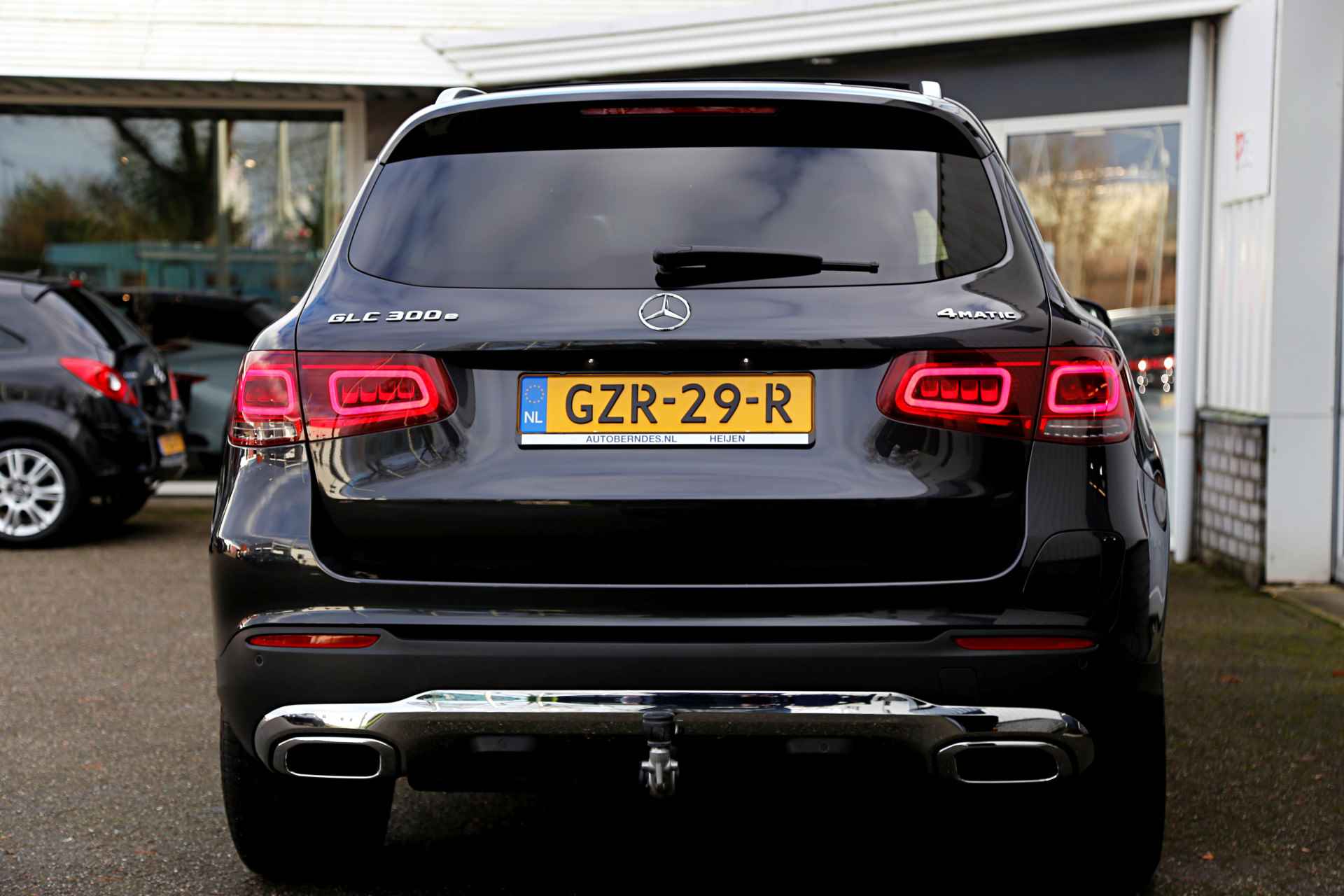 Mercedes-Benz GLC 300e Plug in hybride PHEV 4MATIC Premium*Perfect MB Onderh.*BTW*1ste Eig*Elek. Trekhaak/Pano/ACC/360 Camera/Dodehoek/Rijstrook/S - 23/69