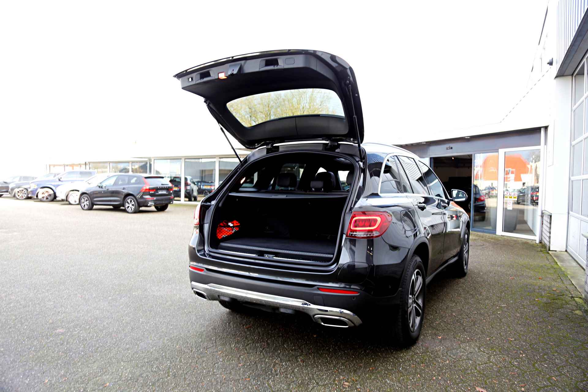 Mercedes-Benz GLC 300e Plug in hybride PHEV 4MATIC Premium*Perfect MB Onderh.*BTW*1ste Eig*Elek. Trekhaak/Pano/ACC/360 Camera/Dodehoek/Rijstrook/S - 33/69